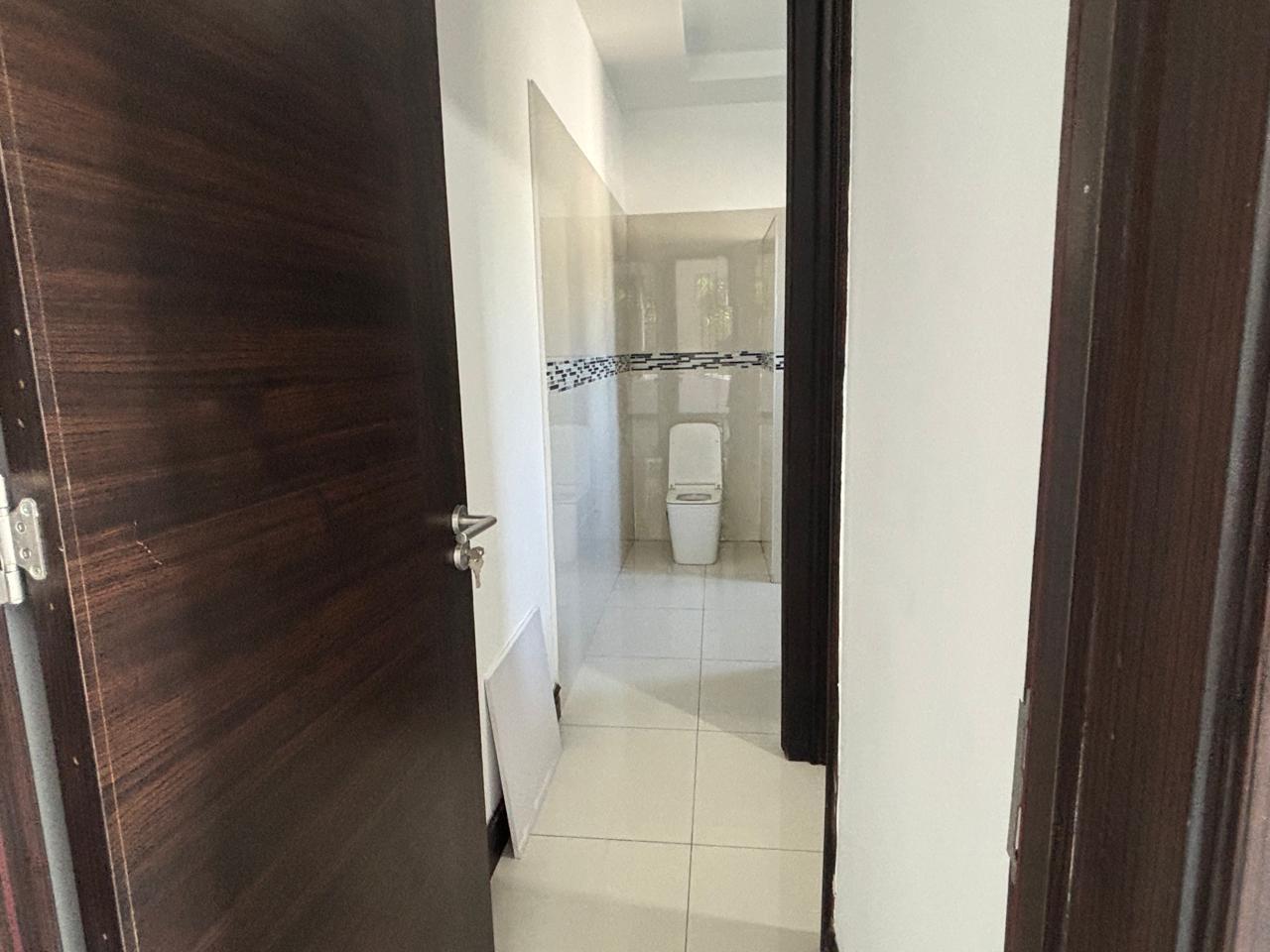 Apartment For Rent: HOPEVILLE ROAD, Kingston 8 | $1,600 photo 13