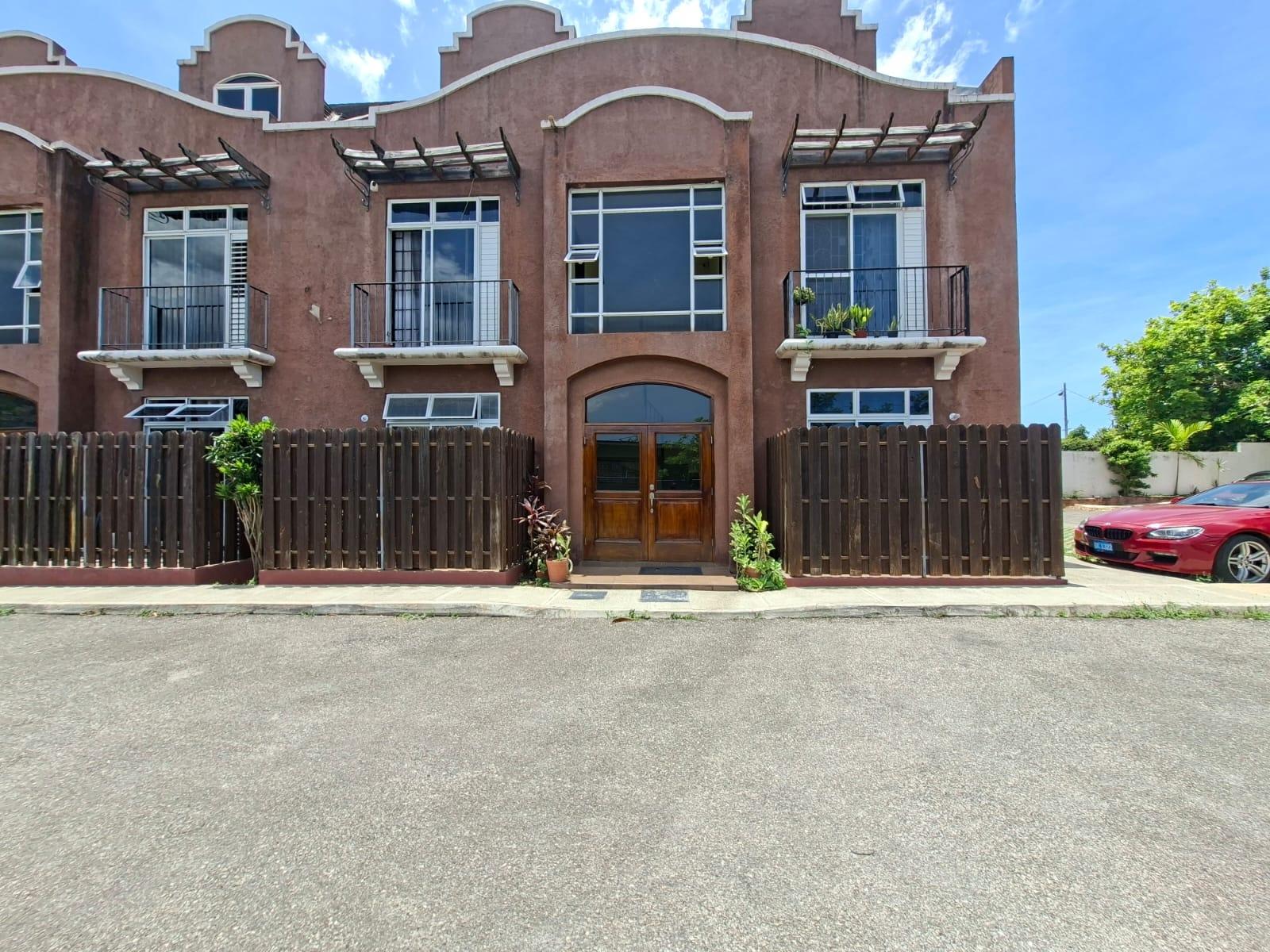 Apartment For Sale: BORDER AVENUE, Kingston 19 | $37,000,000 photo 4