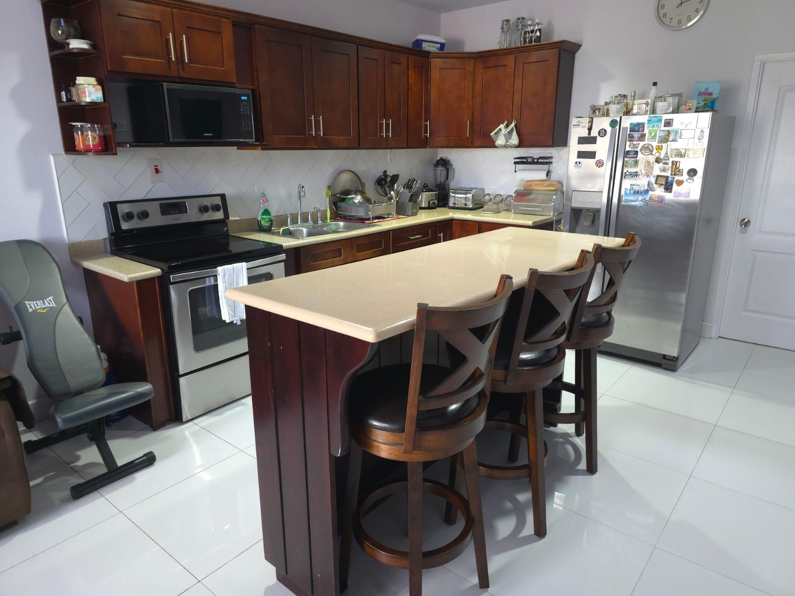 Apartment For Sale: BORDER AVENUE, Kingston 19 | $37,000,000 photo 13