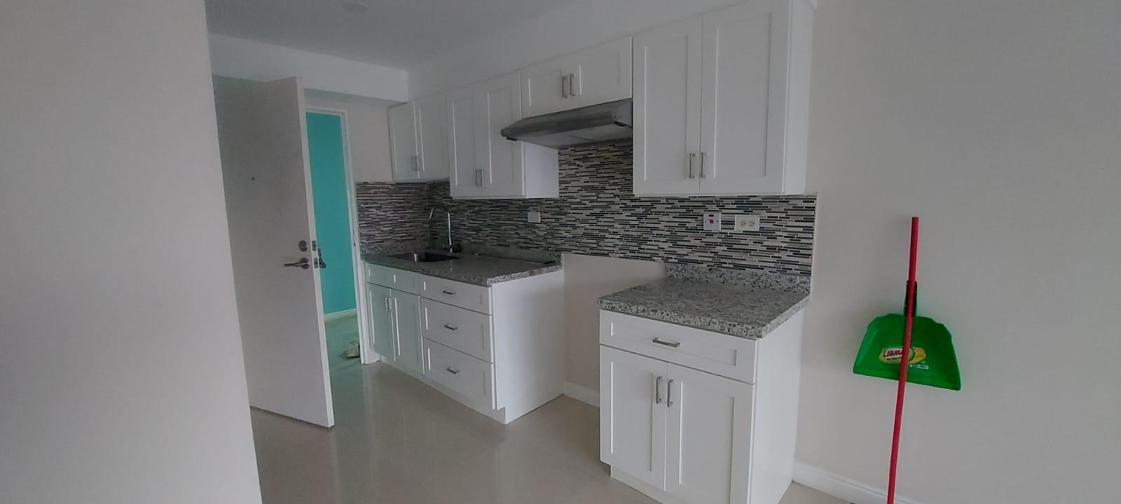 Apartment For Sale: BAY FRONT APARTMENTS, Bridgeport | $32,000,000 photo 2