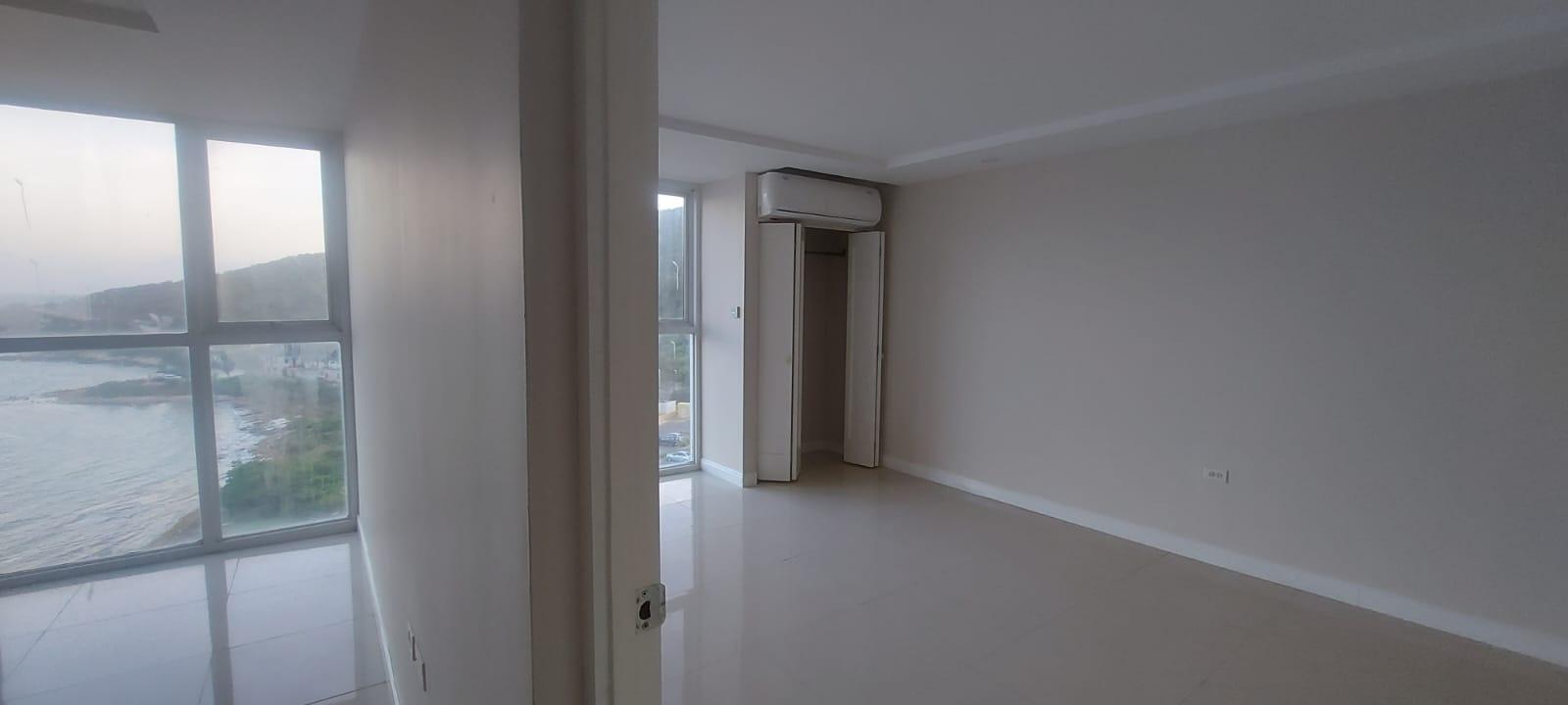 Apartment For Sale: BAY FRONT APARTMENTS, Bridgeport | $32,000,000 photo 6