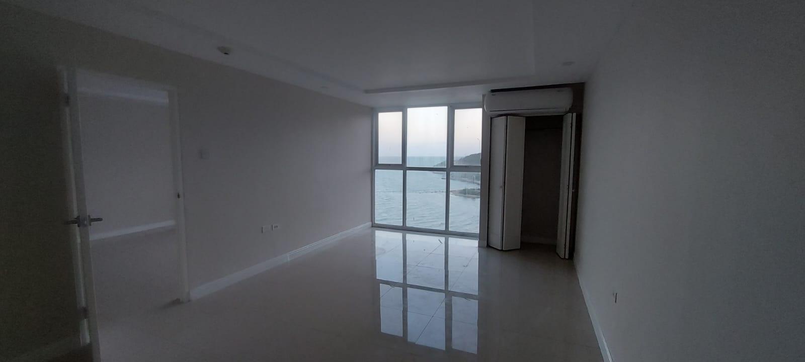 Apartment For Sale: BAY FRONT APARTMENTS, Bridgeport | $32,000,000 photo 11