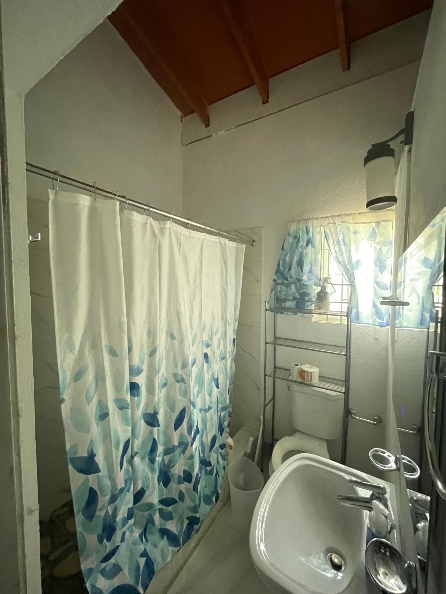 Apartment For Sale: TRENTON ROAD, May Pen | $2,300,000 photo 13