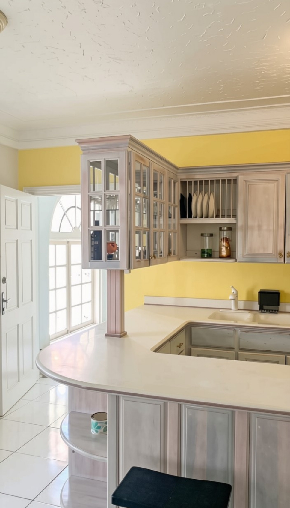 Apartment For Rent: SEAVIEW AVE, Kingston 6 | $1,600 photo 3