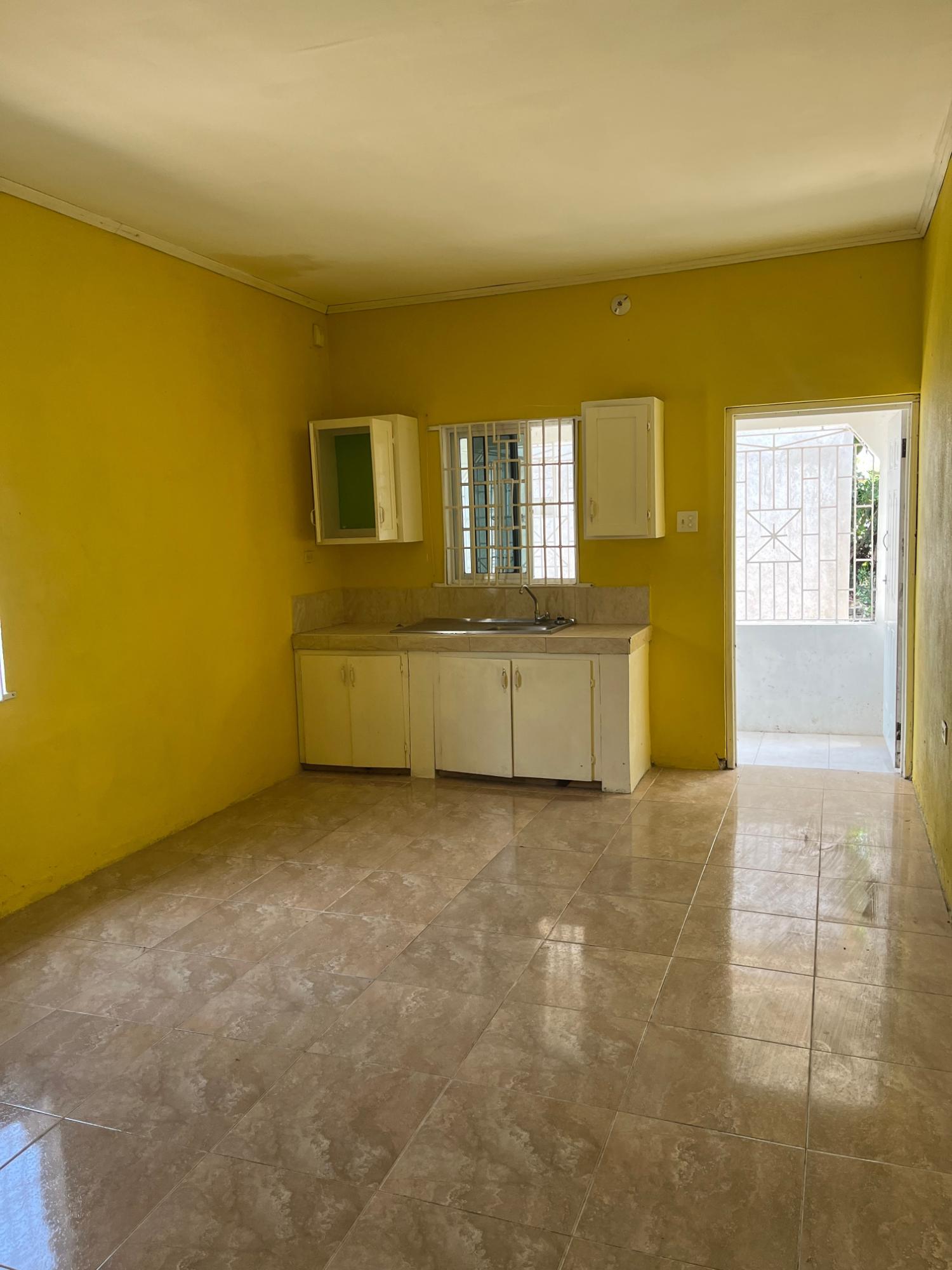 House For Sale: CIRCLE DRIVE DRIVE HOMEST, Spanish Town | $28,500,000 photo 2