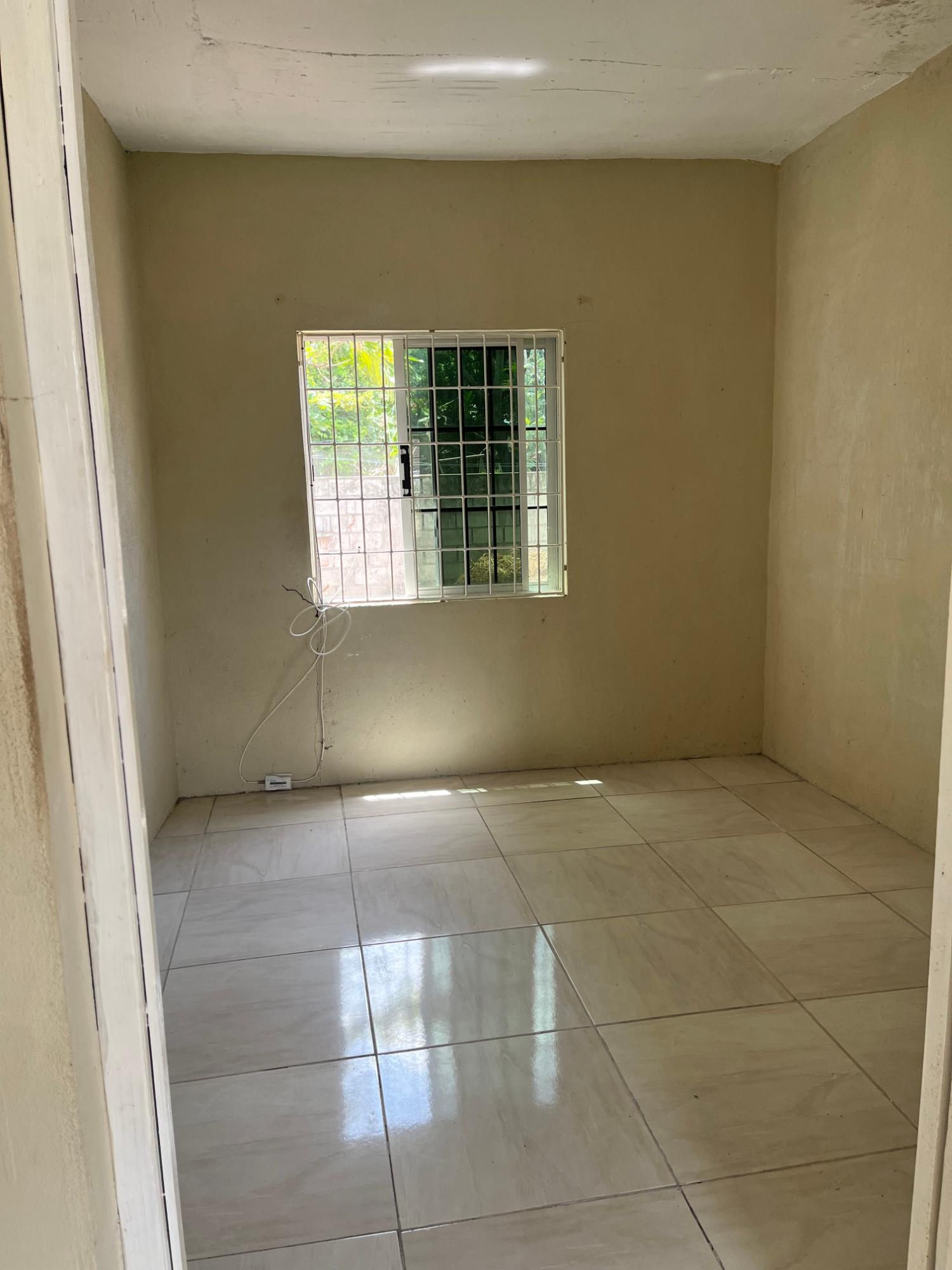 House For Sale: CIRCLE DRIVE DRIVE HOMEST, Spanish Town | $28,500,000 photo 5
