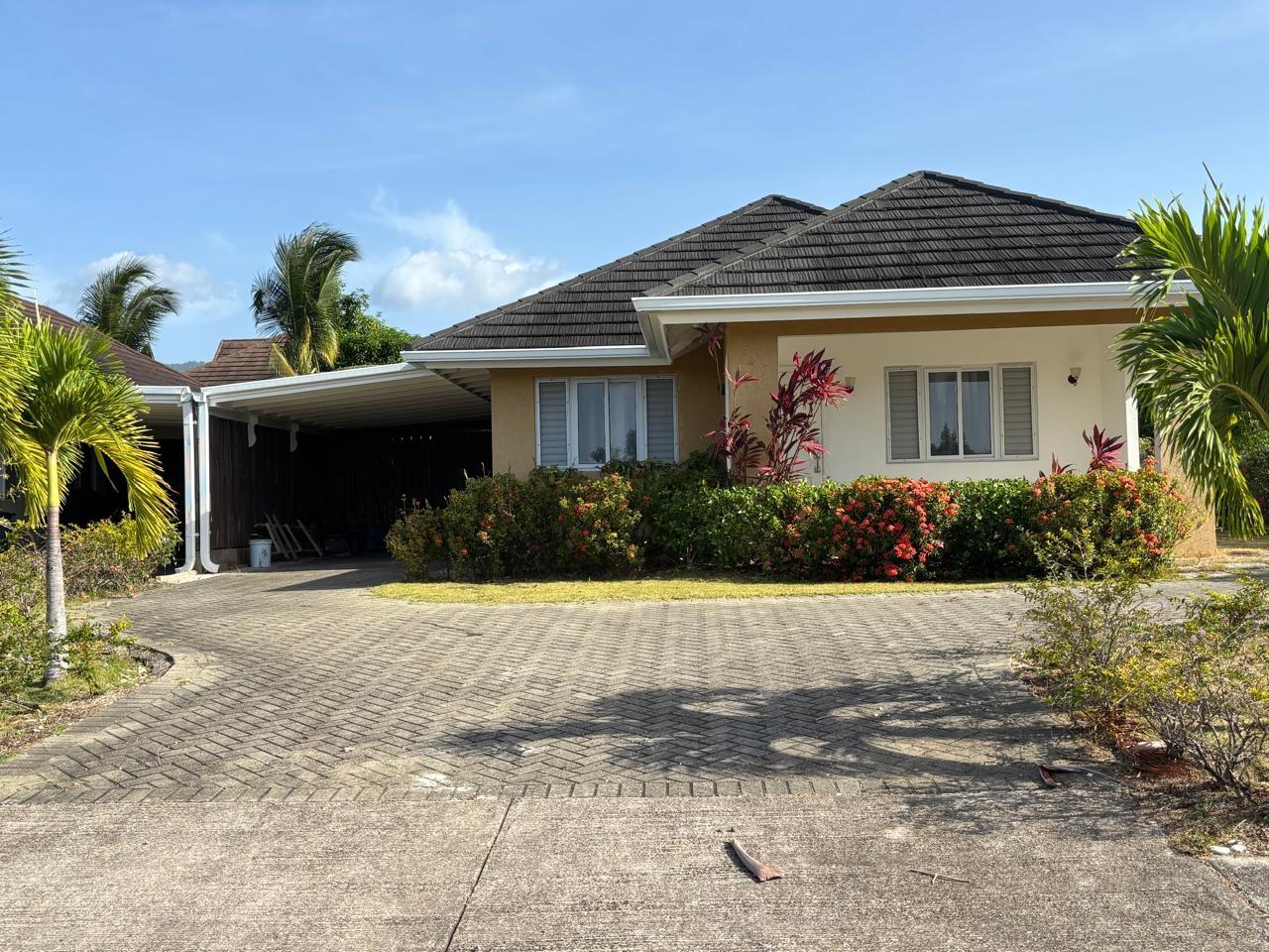 House For Rent: PAPAYA AVENUE, Richmond | $1,600