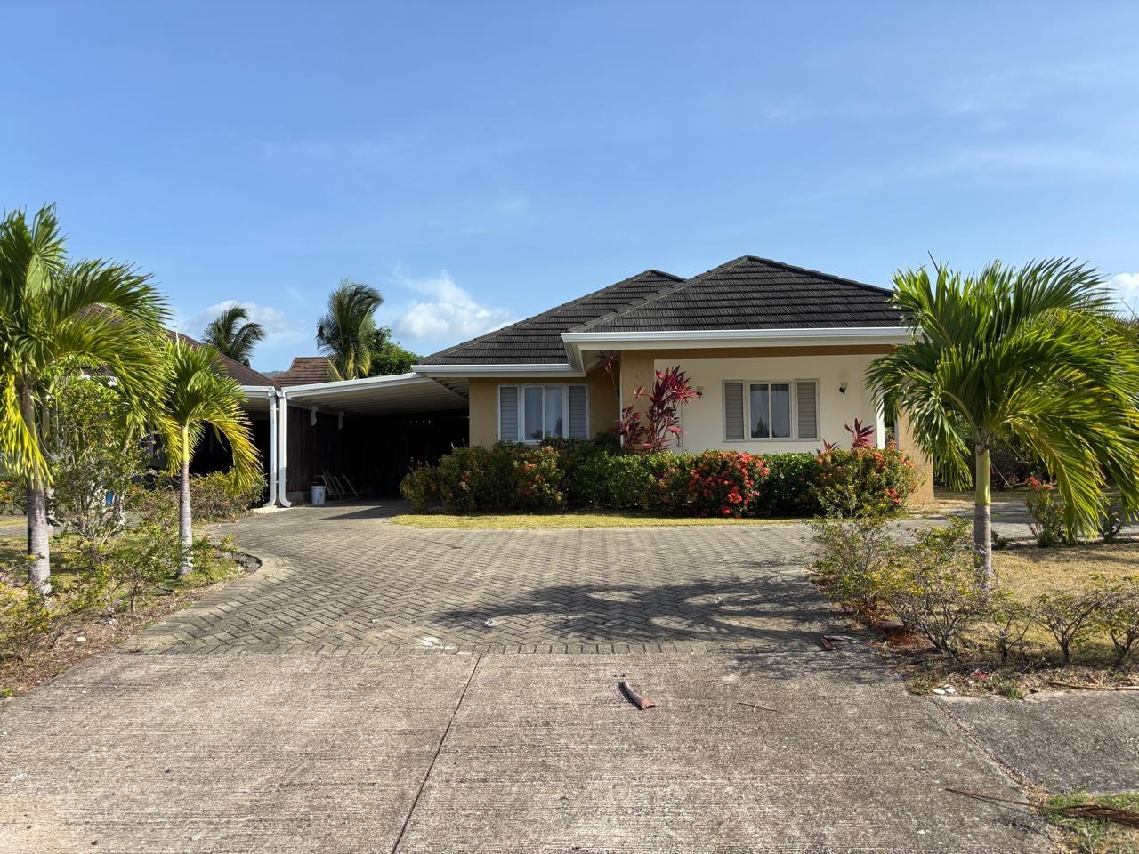 House For Rent: PAPAYA AVENUE, Richmond | $1,600 photo 2