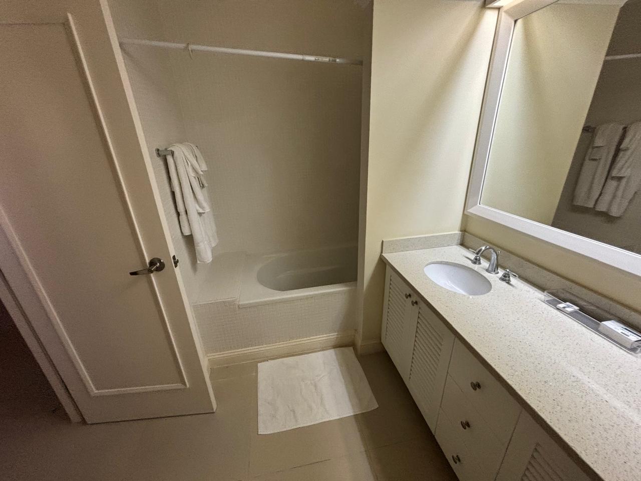 House For Rent: PAPAYA AVENUE, Richmond | $1,600 photo 15
