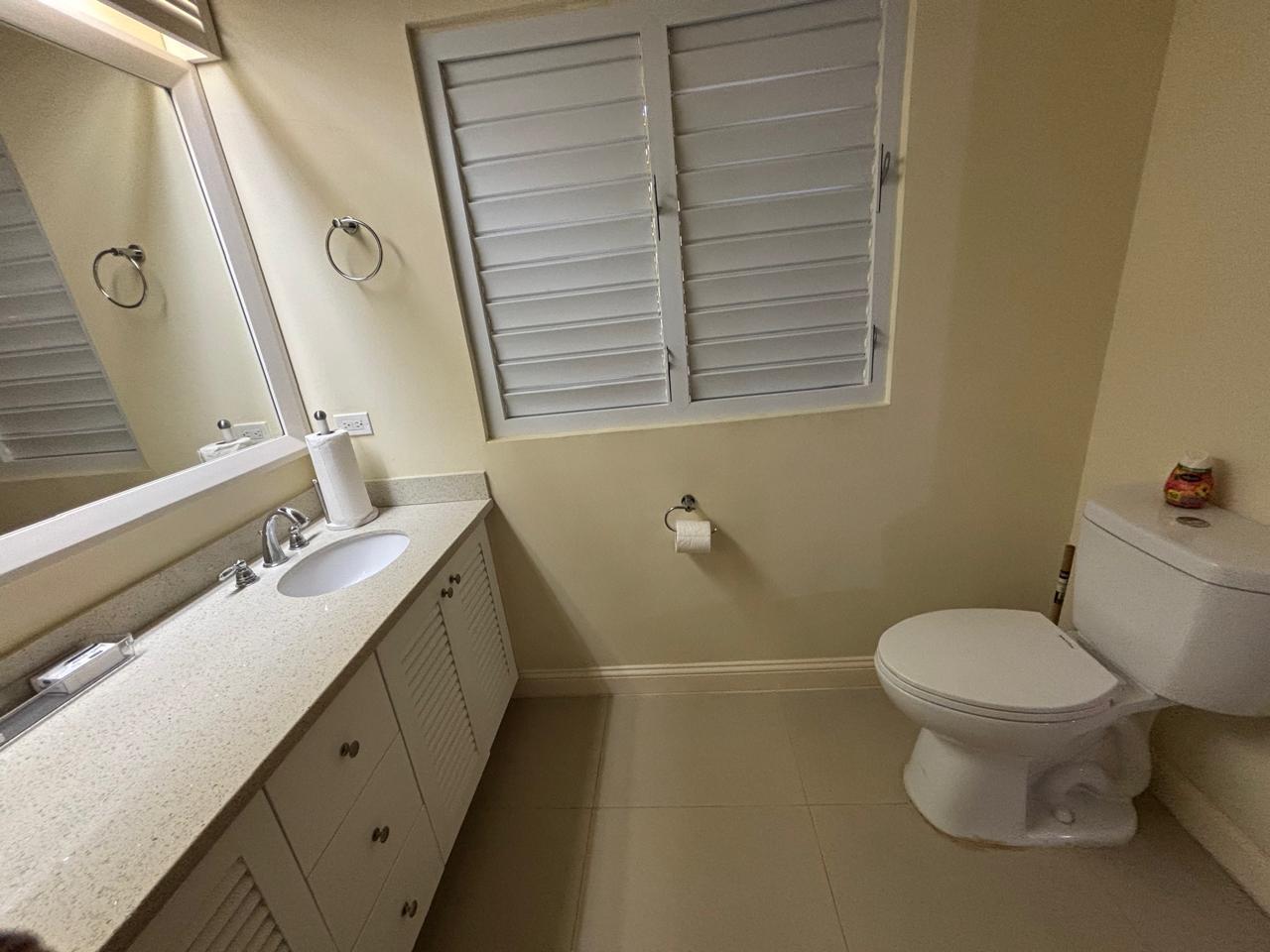 House For Rent: PAPAYA AVENUE, Richmond | $1,600 photo 16