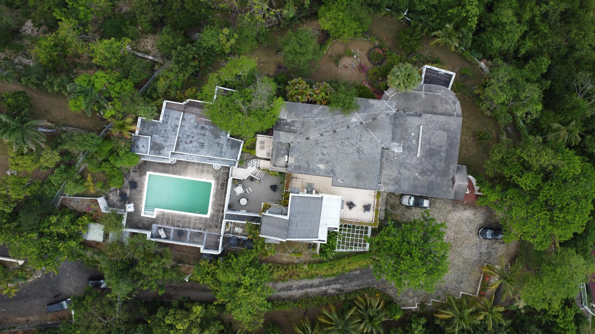 House For Sale: TRENTON ROAD, KINGSTON 8, Kingston 8 | $1,800,000 photo 3