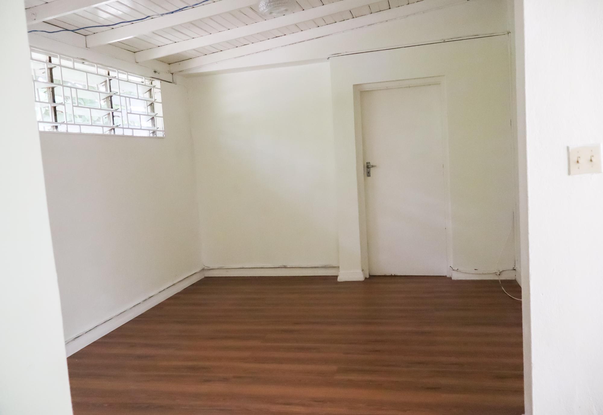 Apartment For Rent: CHARLTON ROAD, Constant Spring P.O. | $130,000 photo 4
