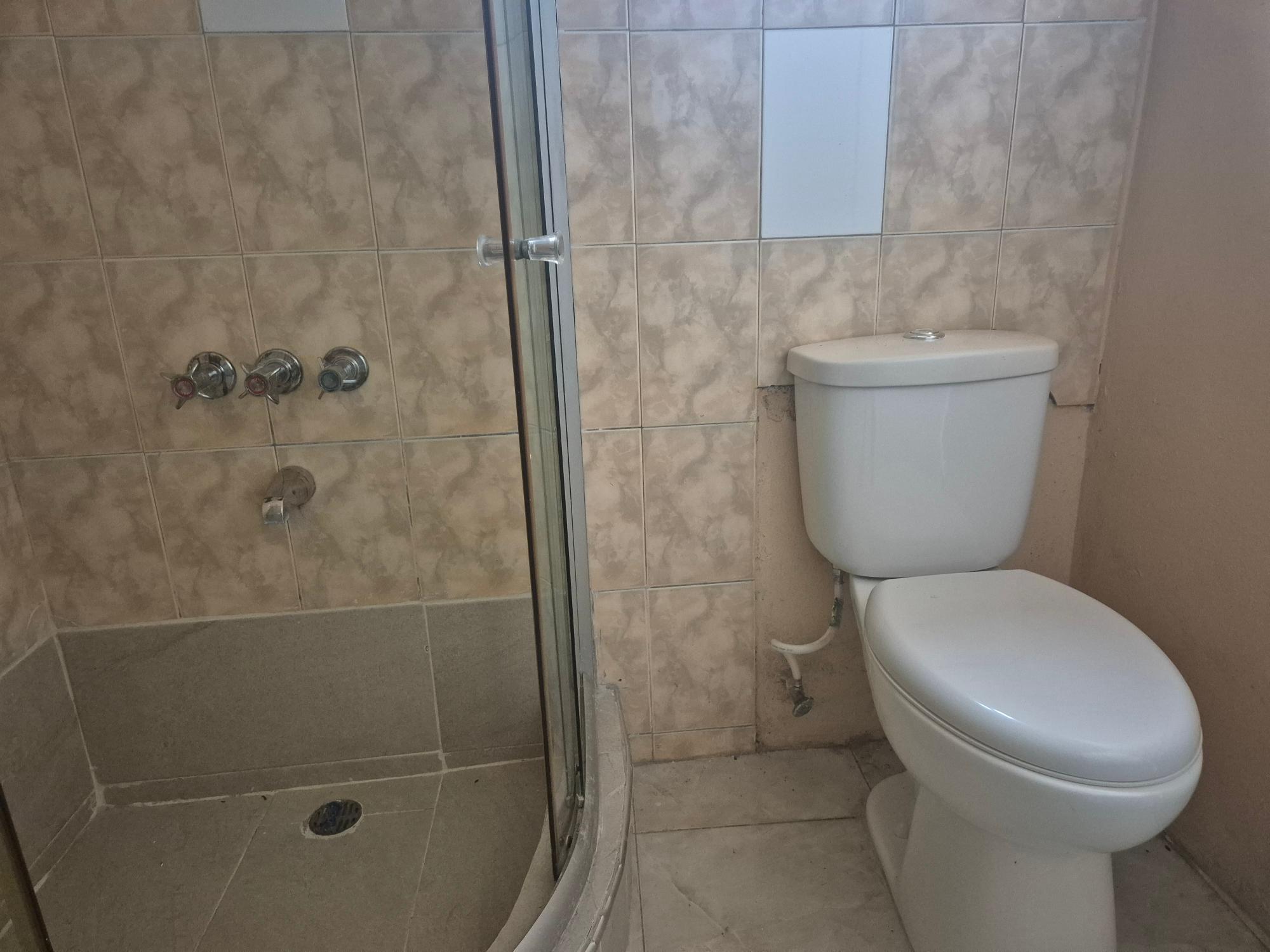 House For Rent: BELLISSIMO DRIVE, ANGELS, Spanish Town | $120,000 photo 13