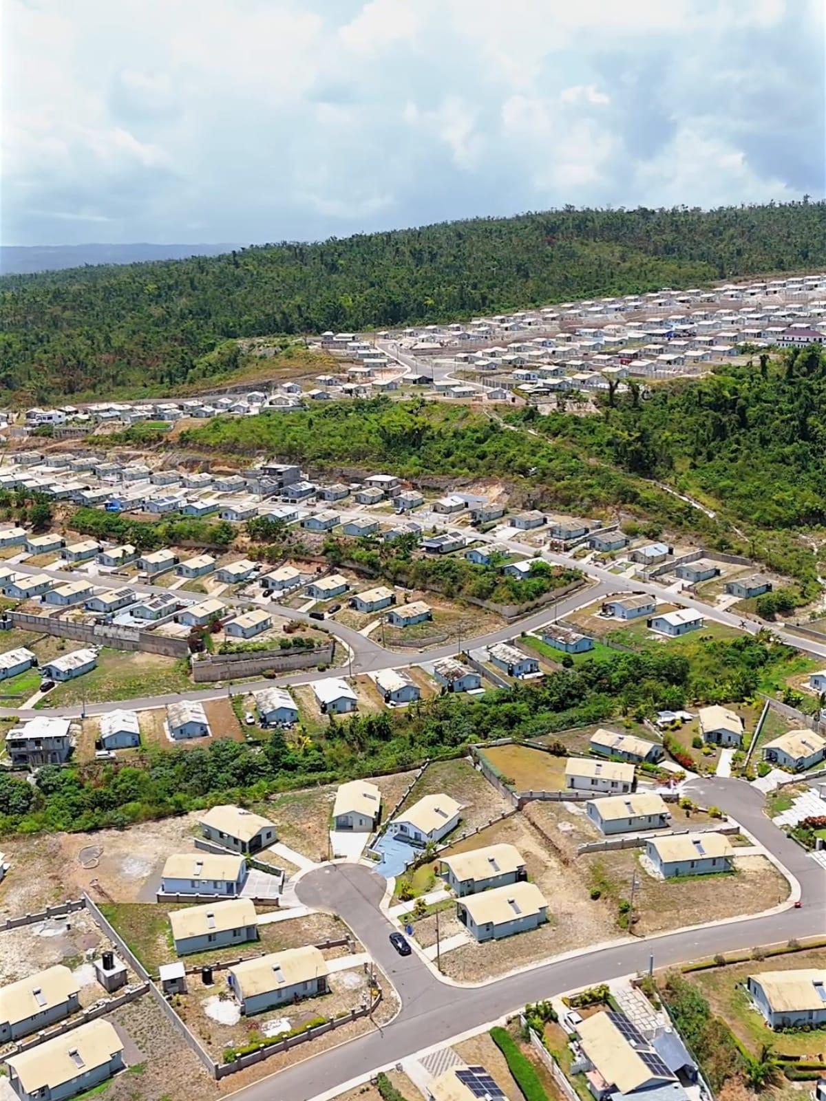 House For Rent: CAMELOT VILLAGE, Discovery Bay | $1,300 photo 13