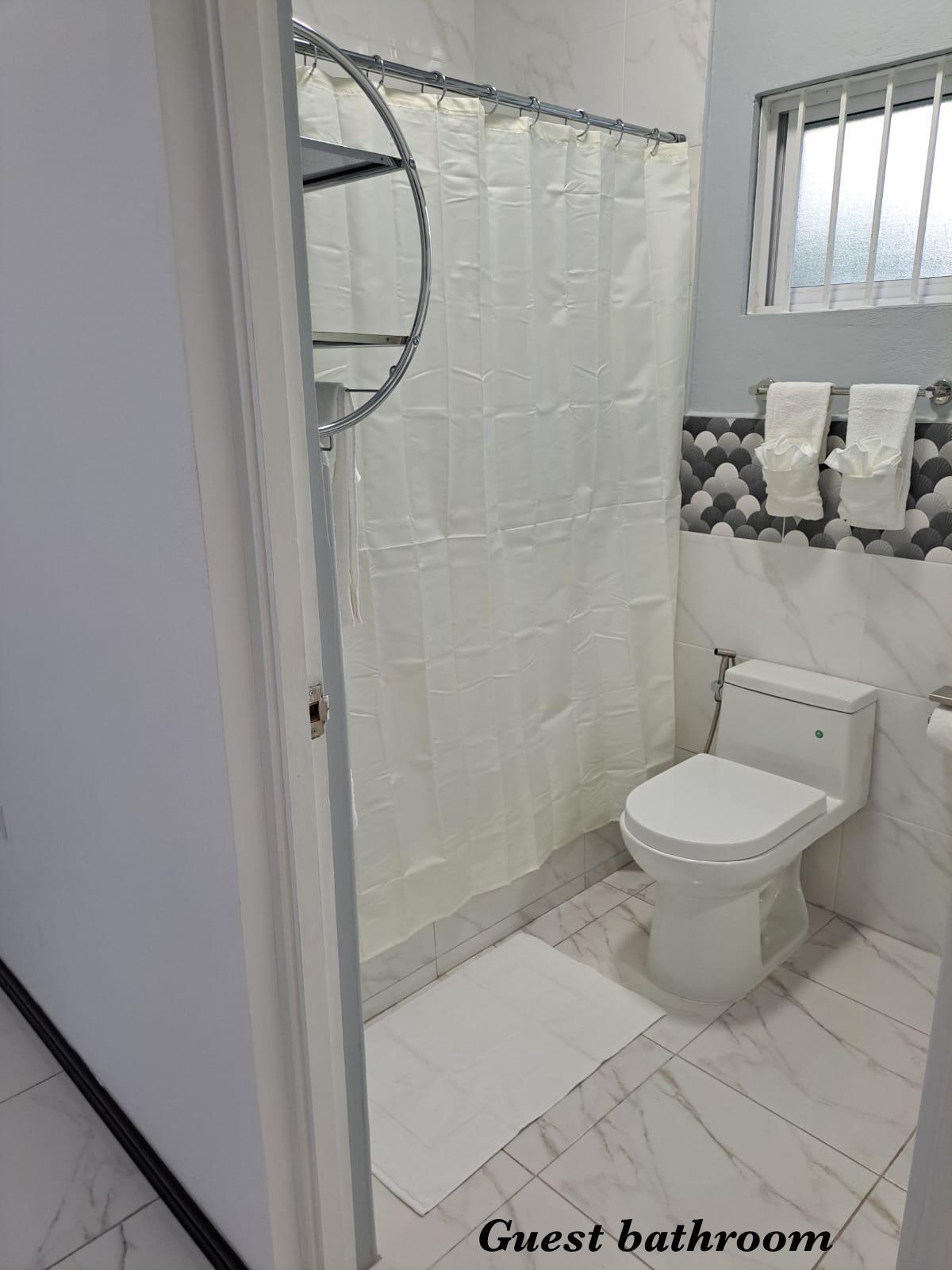 House For Rent: WISHAW DRIVE, KINGSTON 8, Constant Spring P.O. | $200,000 photo 8