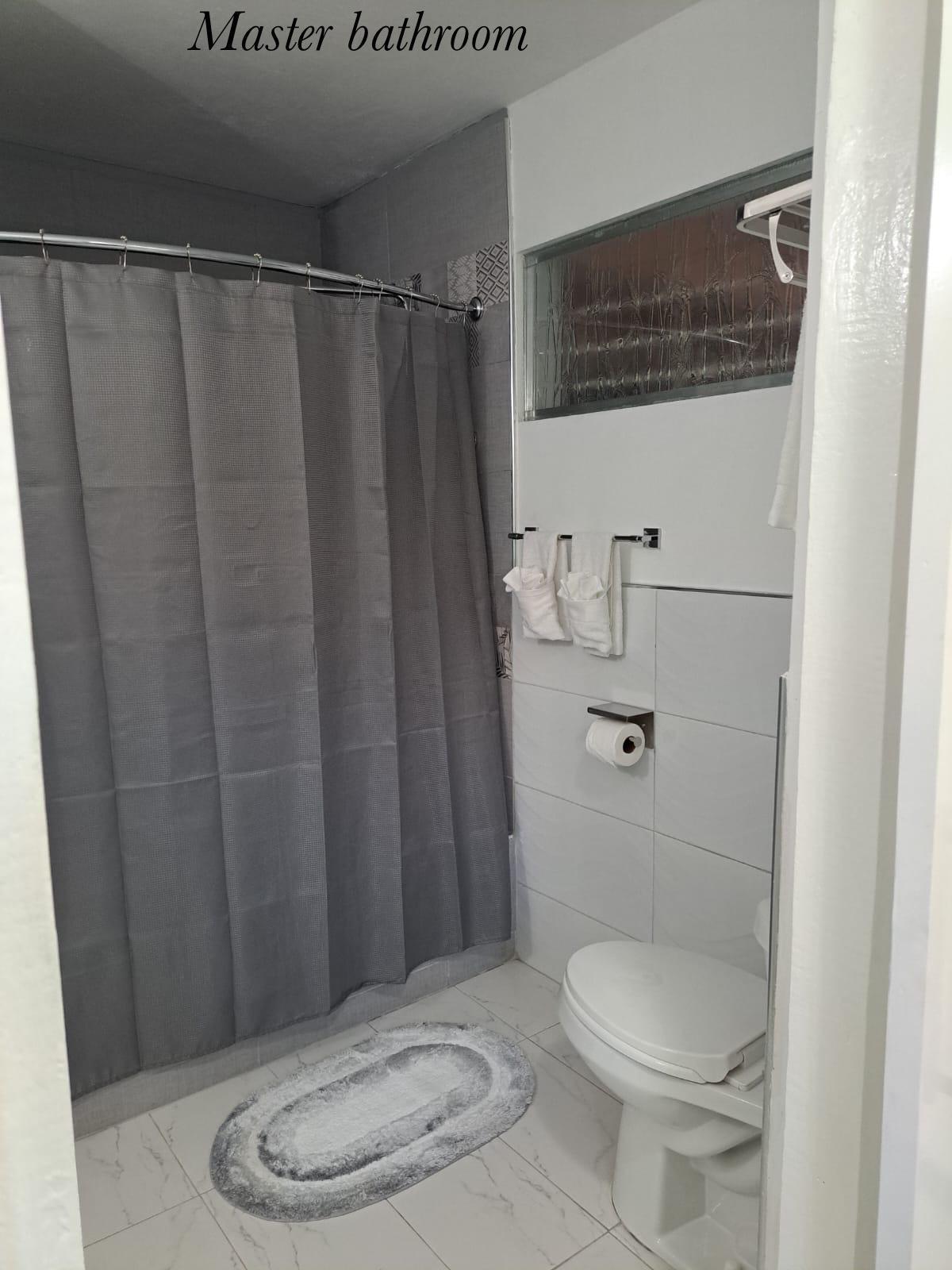 House For Rent: WISHAW DRIVE, KINGSTON 8, Constant Spring P.O. | $200,000 photo 9