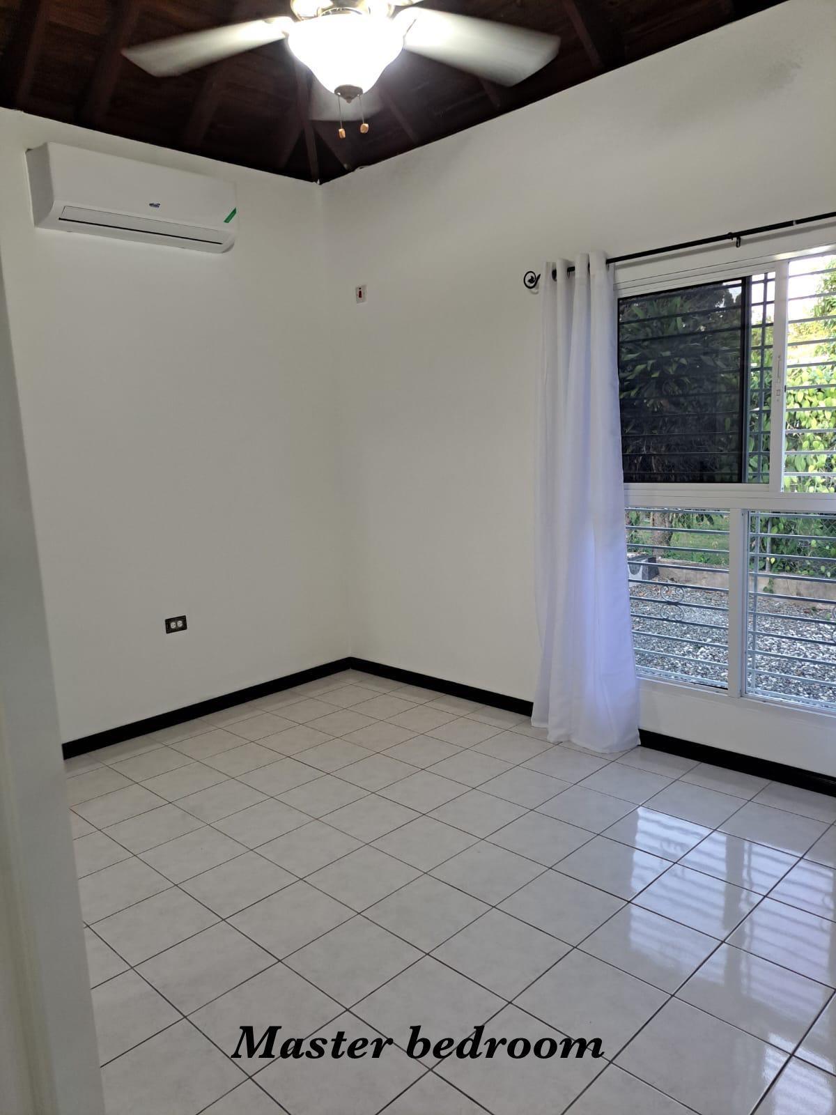 House For Rent: WISHAW DRIVE, KINGSTON 8, Constant Spring P.O. | $200,000 photo 11