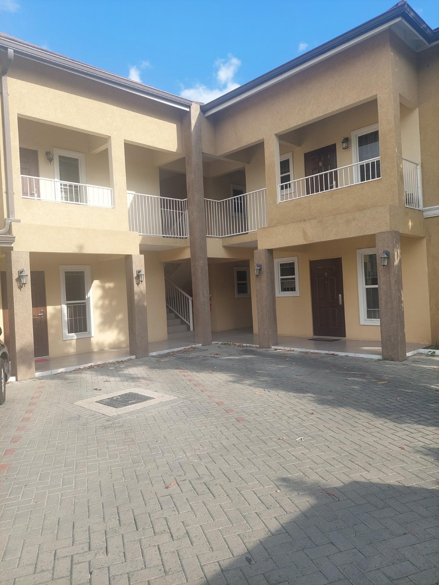 Apartment For Rent: GLENVIEW TERRACE, Kingston 6 | $160,000 photo 7