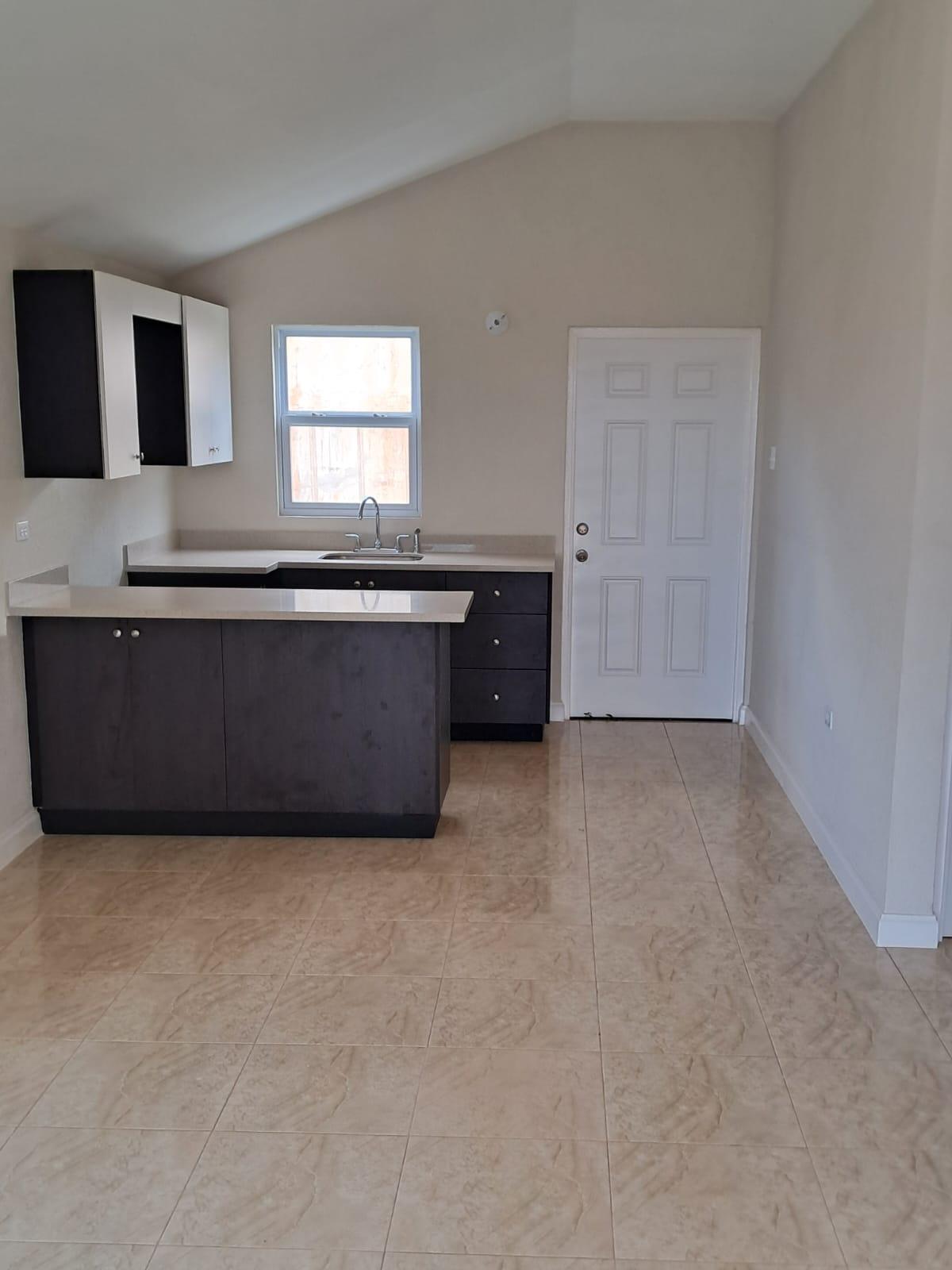 House For Rent: WARWICK CASTLE DRIVE, Old Harbour | $90,000 photo 4