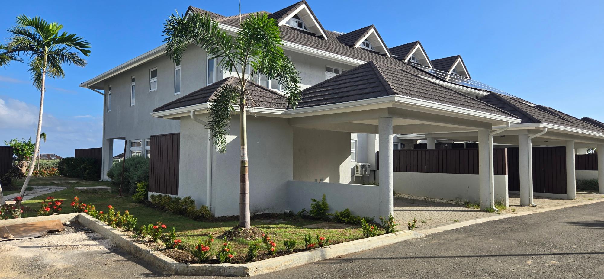 Townhouse For Rent: COUNTRY WALK, RICHMOND ES, Richmond | $2,300 photo 5