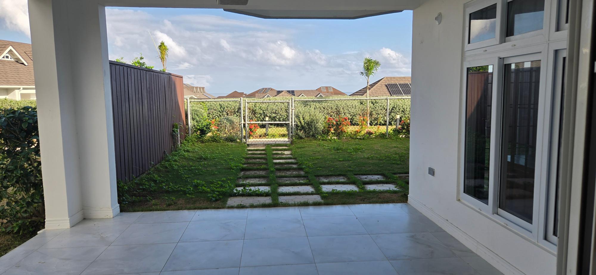 Townhouse For Rent: COUNTRY WALK, RICHMOND ES, Richmond | $2,300 photo 15