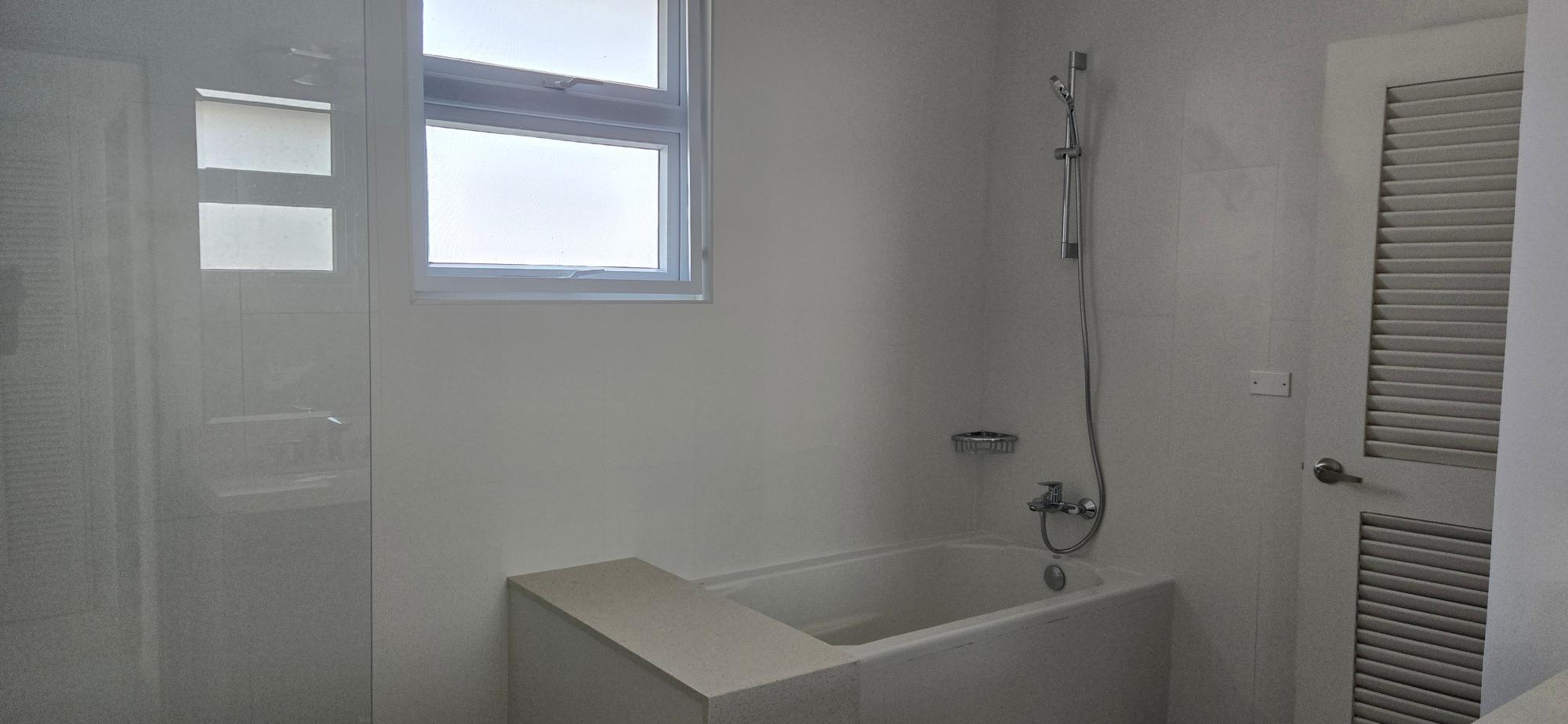 Townhouse For Rent: COUNTRY WALK, RICHMOND ES, Richmond | $2,300 photo 24