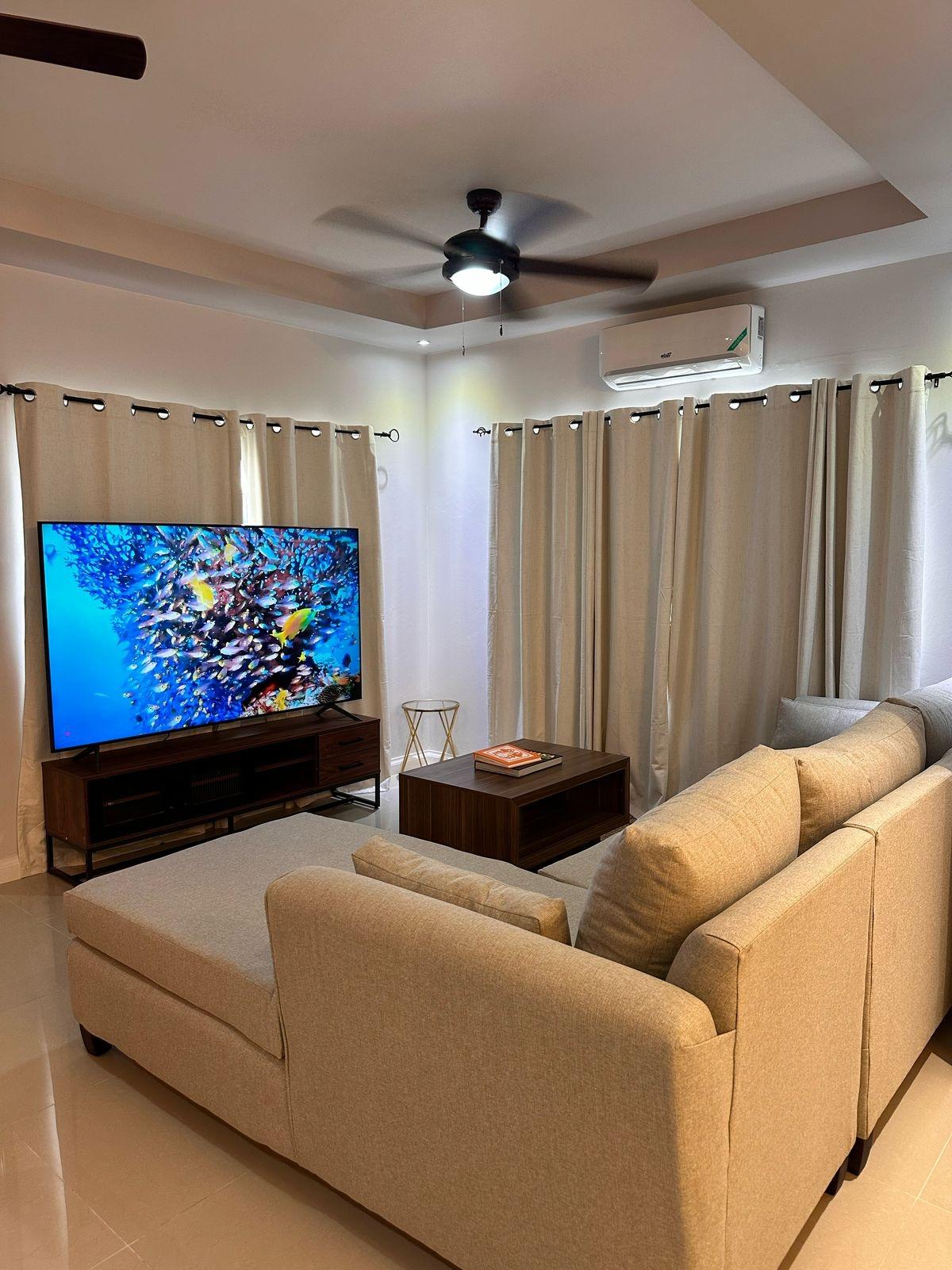 Apartment For Rent: 39 HOBBS AVE, MONTEGO BAY, Montego Bay | $2,300 photo 11