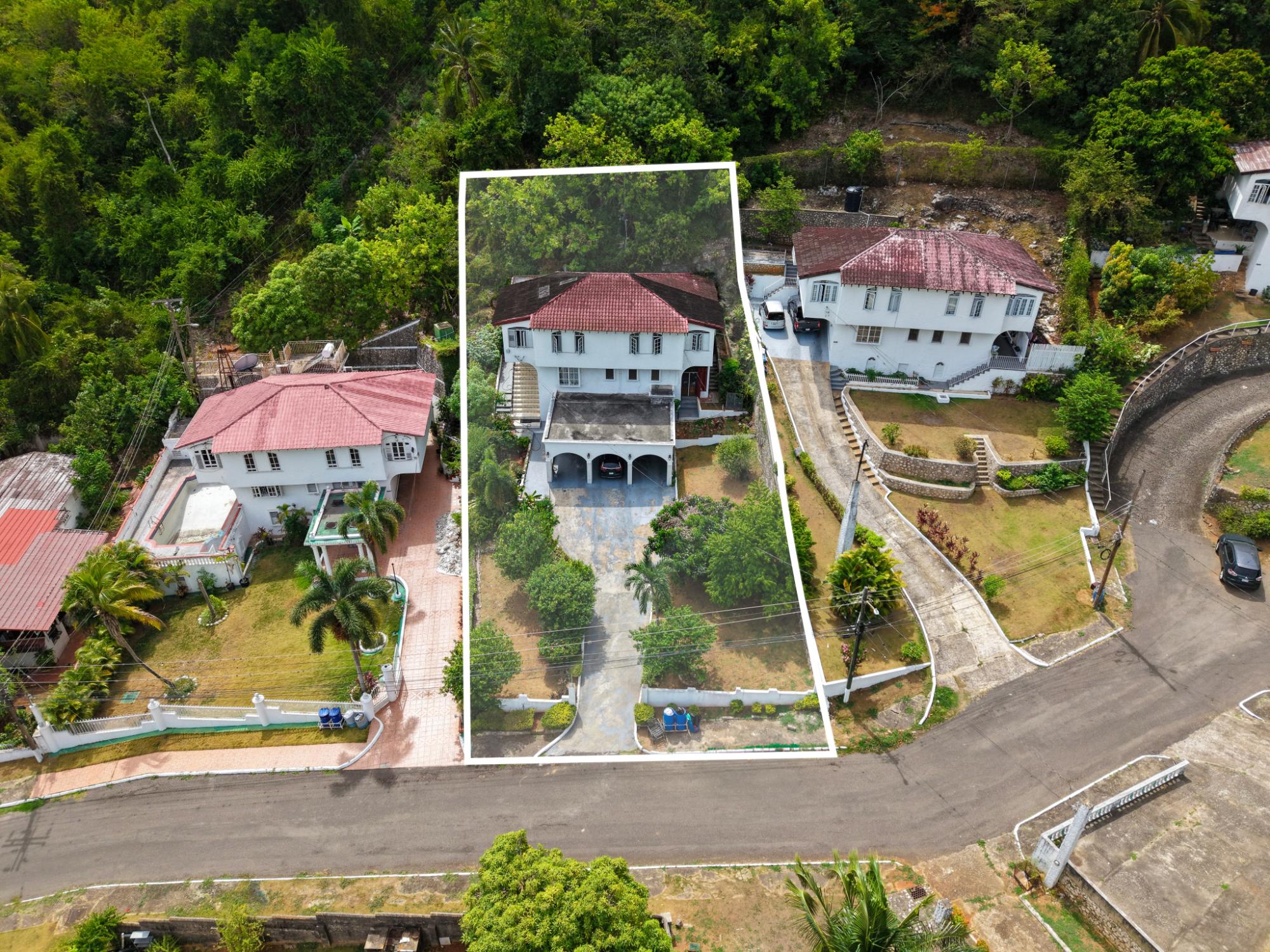 House For Sale: DIRECTORS WAY, BELGRADE M, Kingston 19 | $70,000,000 photo 5