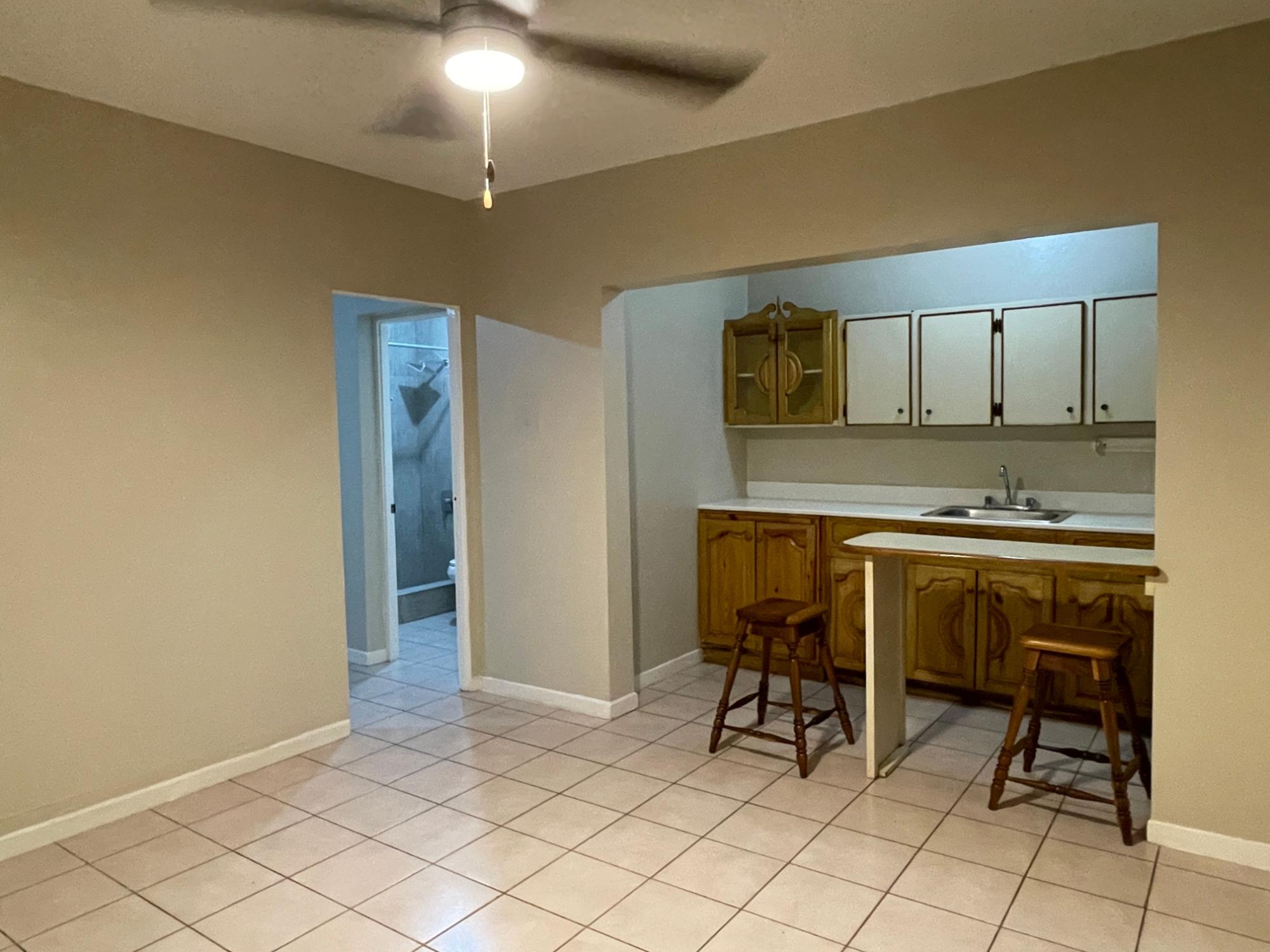 Apartment For Rent: RAVINIA ROAD, Kingston 6 | $110,000 photo 12