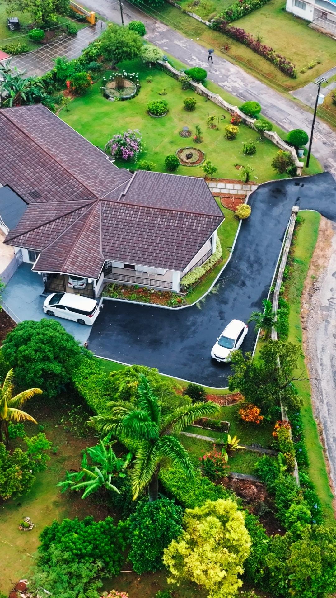 House For Sale: CLOVER WAY, Mandeville | $49,900,000 photo 3