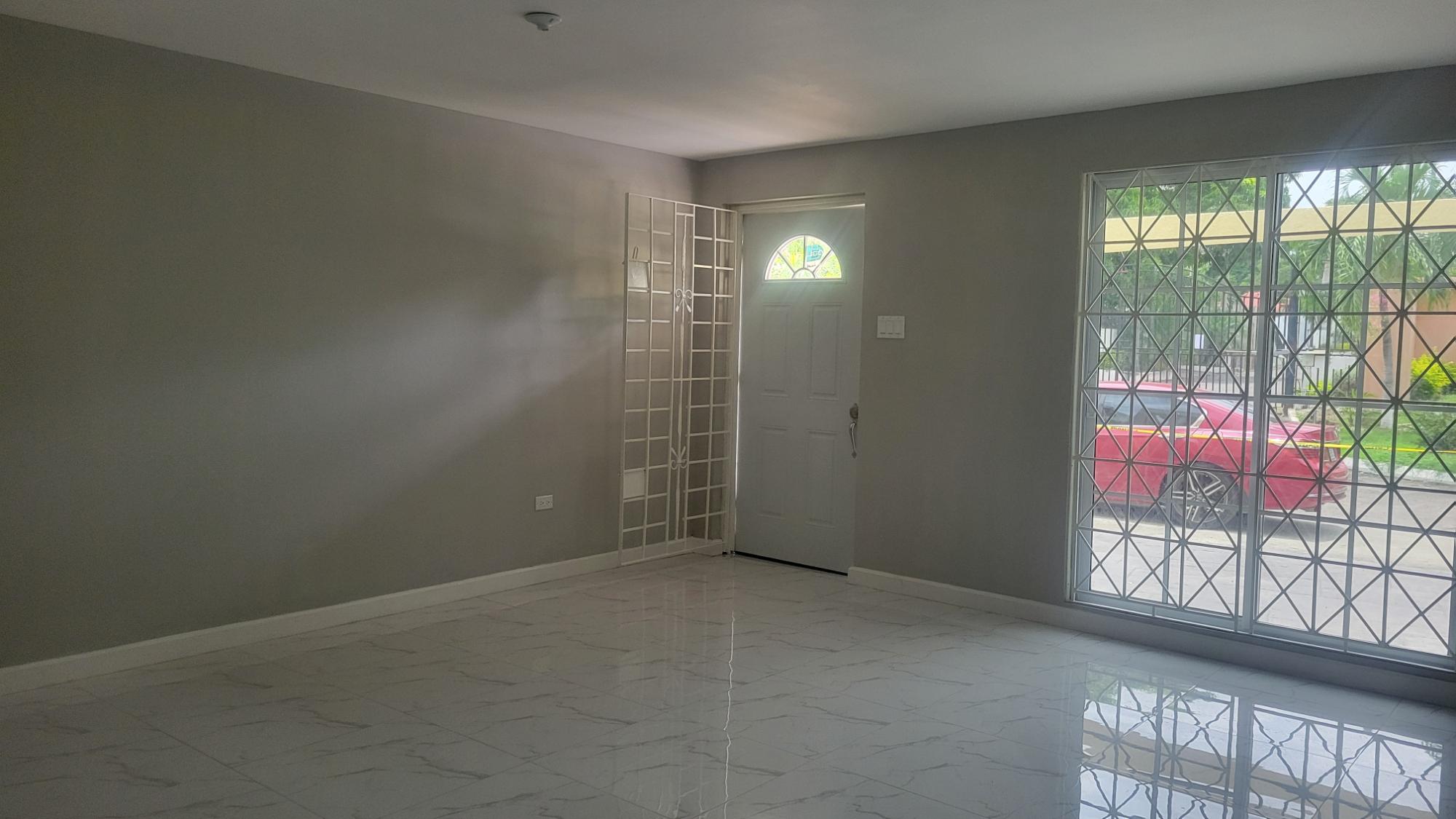 Townhouse For Rent: MAEVEN AVENUE, Kingston 10 | $195,000 photo 3