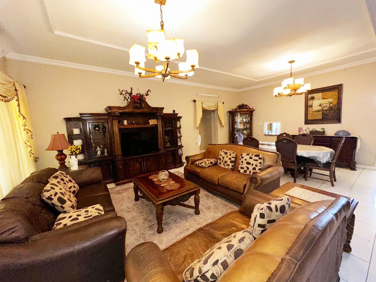 House For Sale: LEADER@~apos;S AVENUE, Montego Bay | $650,000 photo 4