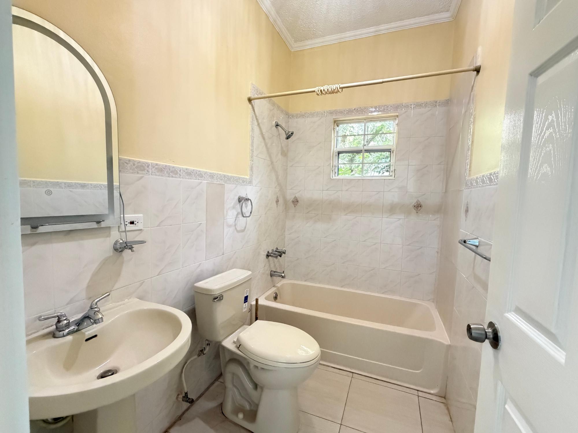 Apartment For Rent: BELVEDERE CRESCENT, Red Hills | $150,000 photo 5