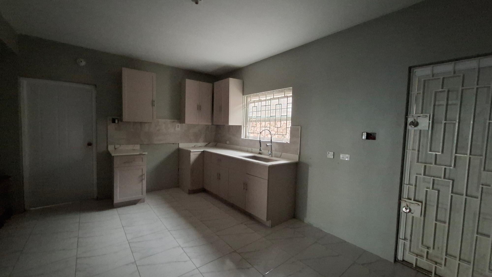 Apartment For Rent: LADY HAMILTON DRIVE, Kingston 19 | $180,000 photo 8