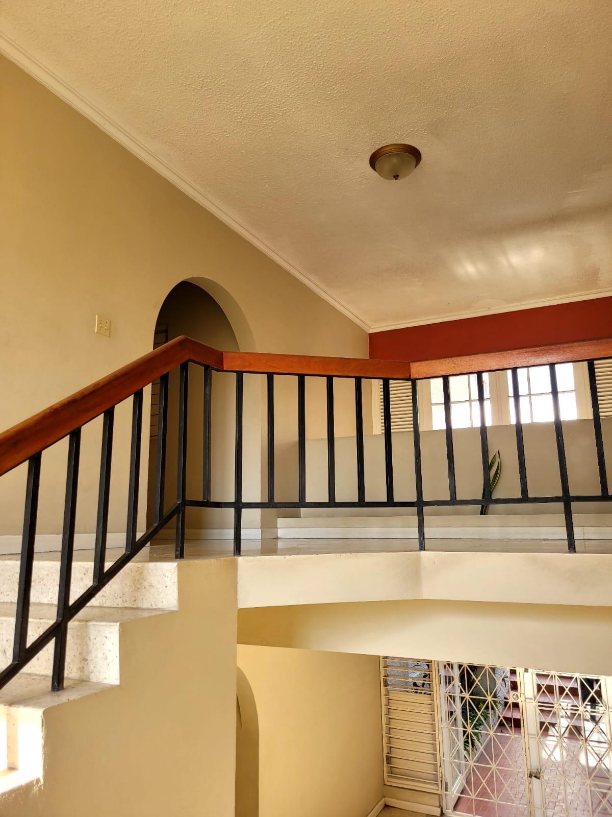 Apartment For Rent: EAST AVENUE, Kingston 8 | $115,000 photo 5