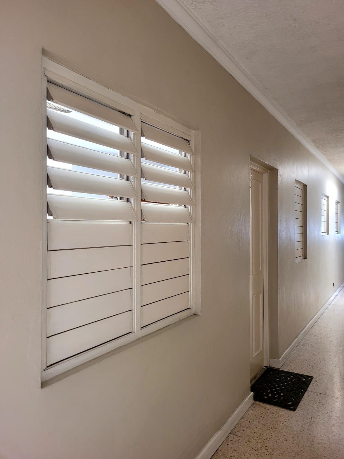 Apartment For Rent: EAST AVENUE, Kingston 8 | $115,000 photo 7