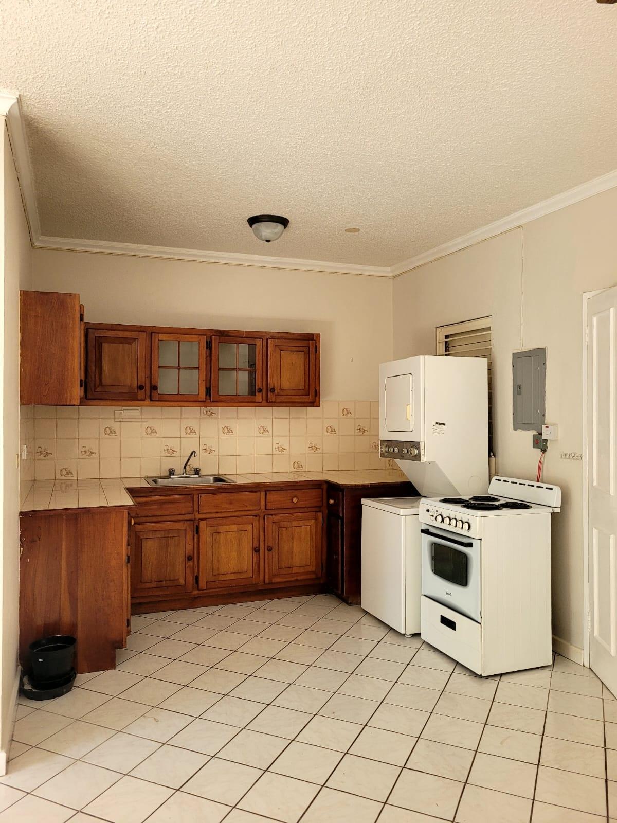 Apartment For Rent: EAST AVENUE, Kingston 8 | $115,000 photo 9