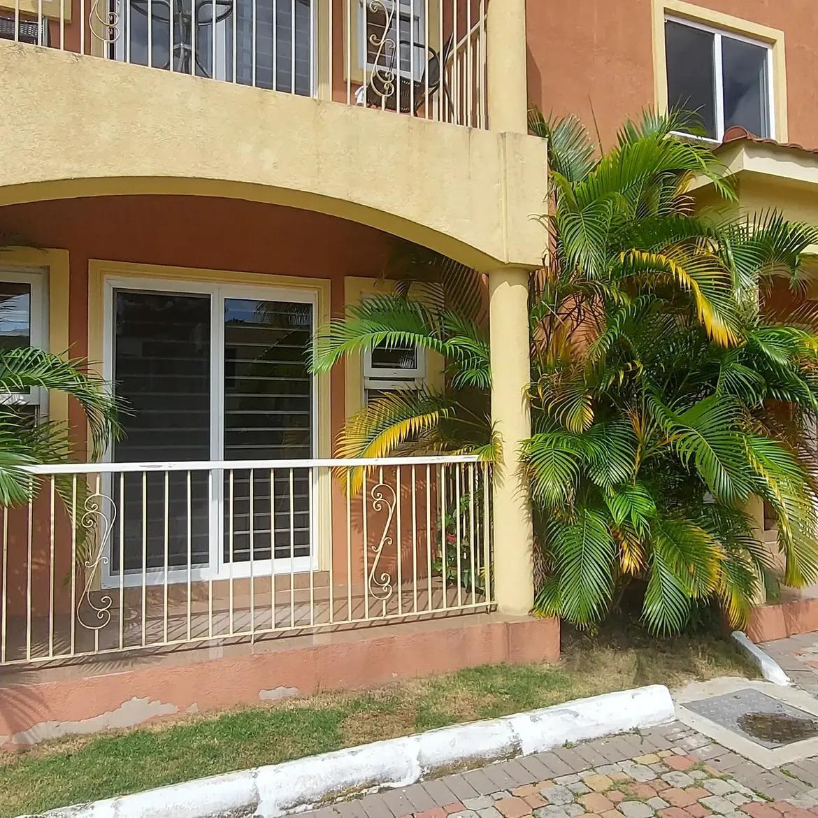 Apartment For Rent: UNIVERSITY CRECENT, Kingston 7 | $1,200 photo 2