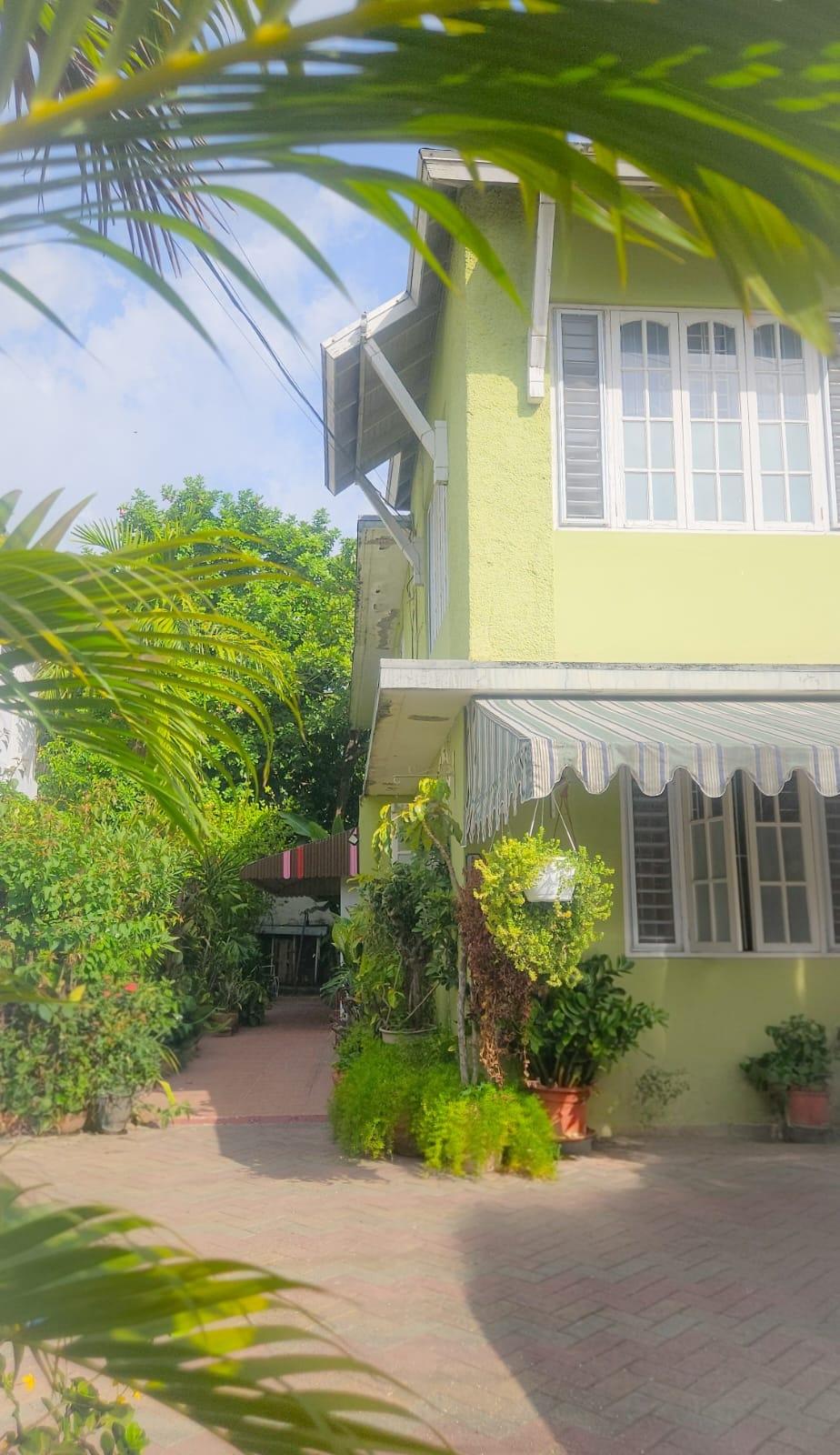 Apartment For Rent: ESSEX AVENUE, Kingston 8 | $85,000 photo 2