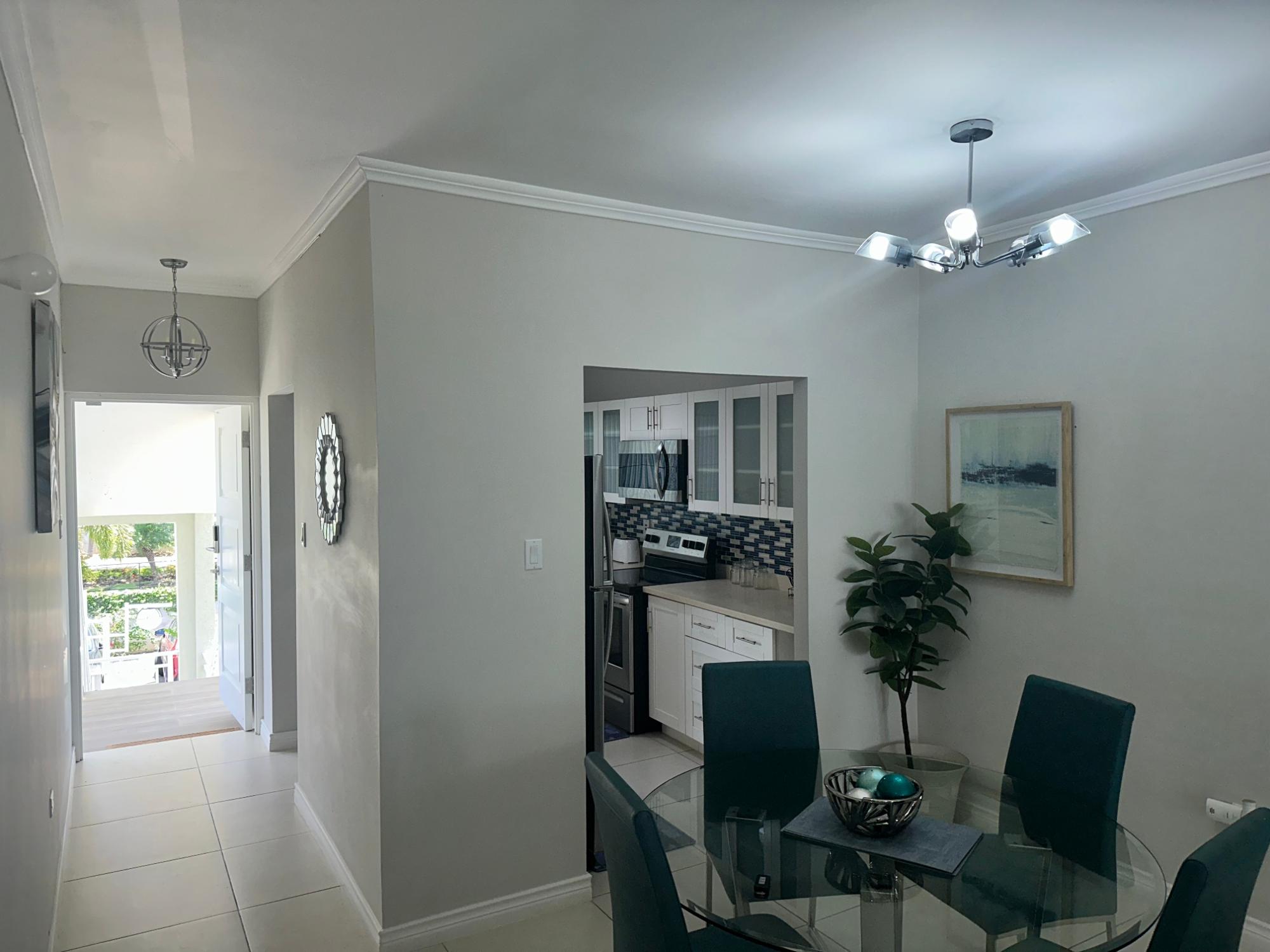 Apartment For Rent: RICHMOND ST. ANN, Richmond | $1,600 photo 2