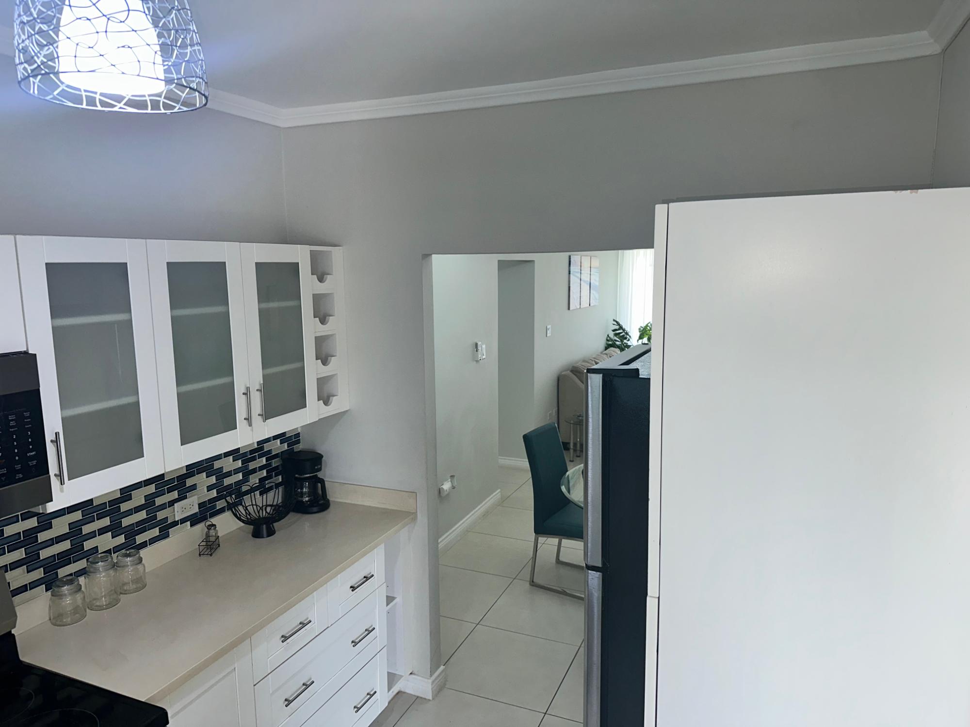 Apartment For Rent: RICHMOND ST. ANN, Richmond | $1,600 photo 7