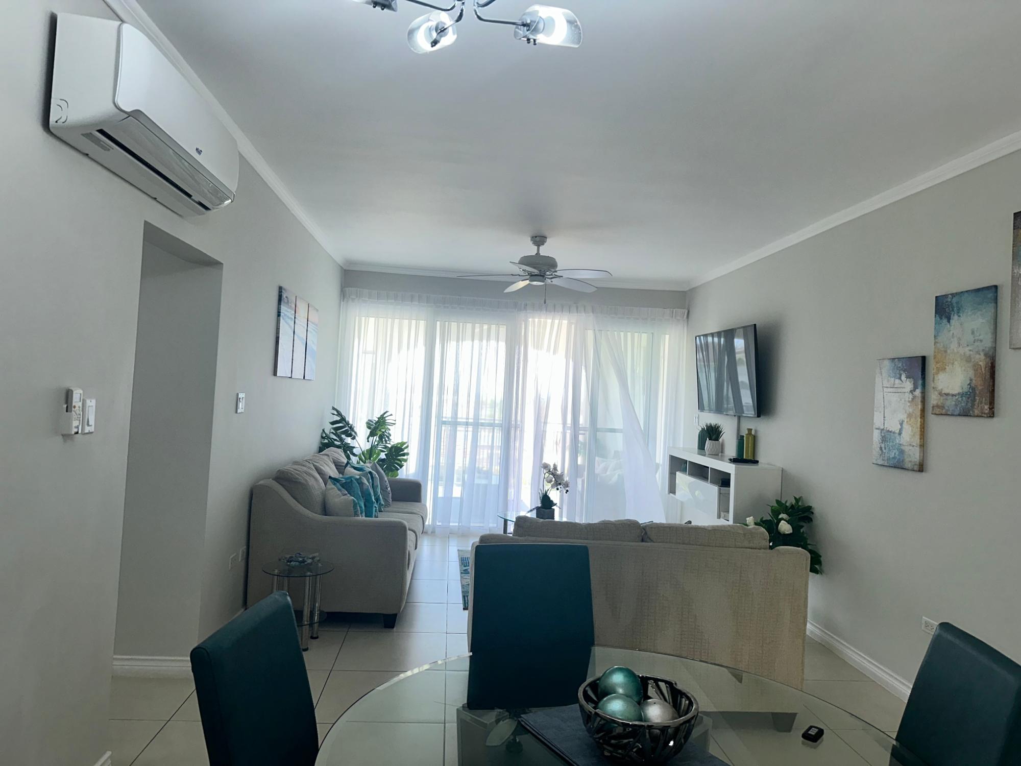 Apartment For Rent: RICHMOND ST. ANN, Richmond | $1,600 photo 9
