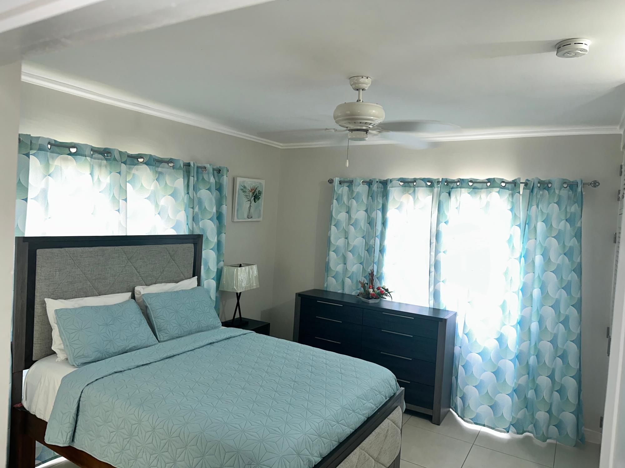 Apartment For Rent: RICHMOND ST. ANN, Richmond | $1,600 photo 11