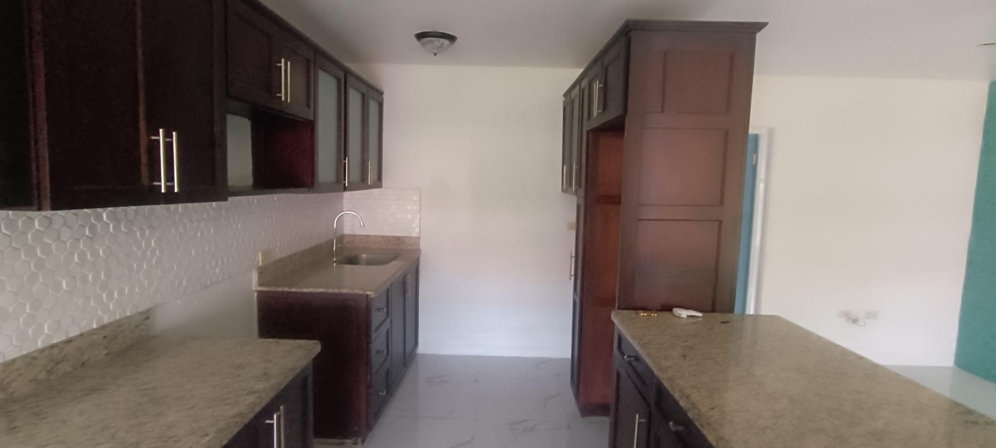 Apartment For Rent: BLISSETT AVE, Kingston 20 | $100,000 photo 3
