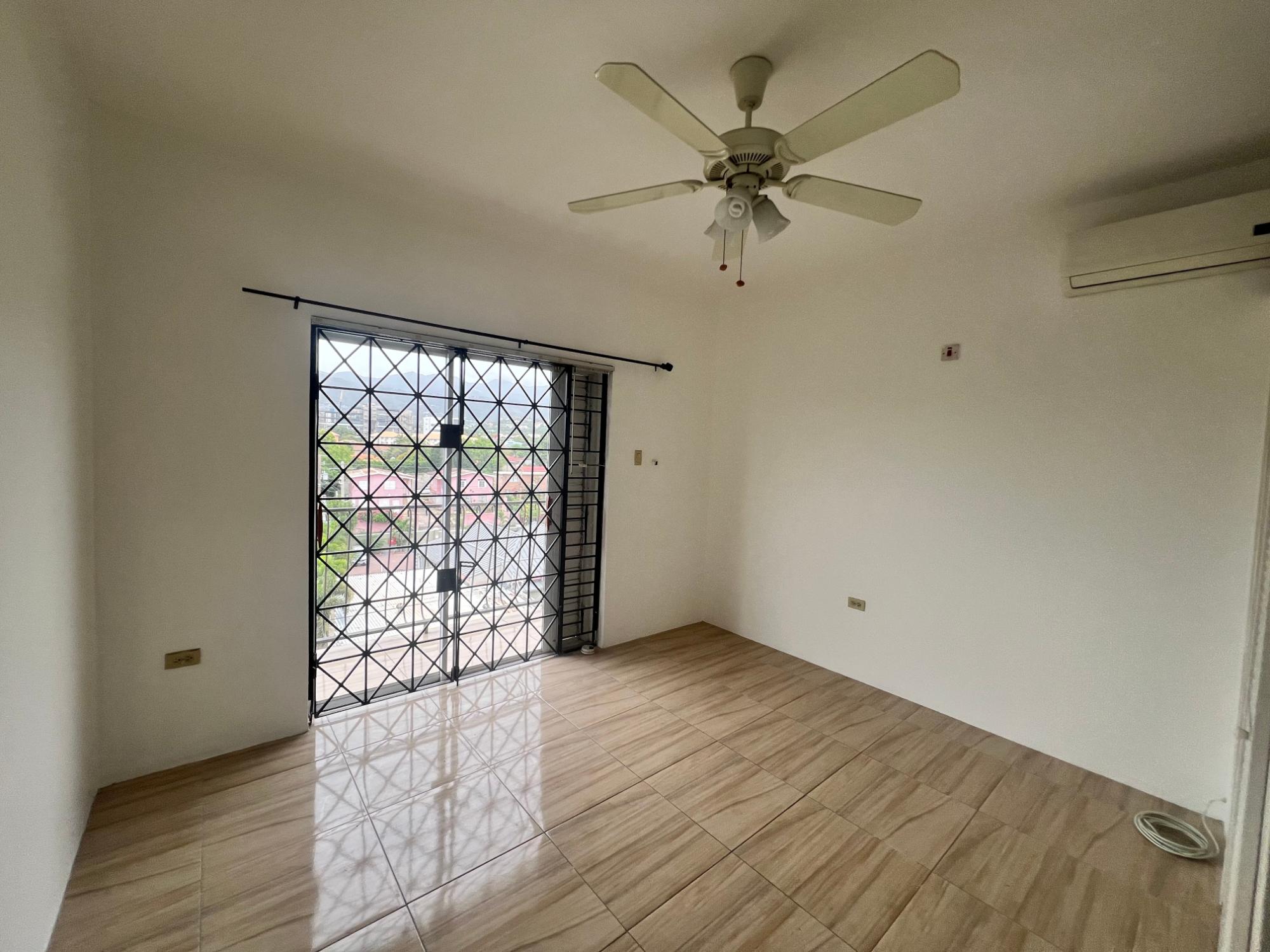 Apartment For Rent: KENSINGTON CRESCENT, Kingston 5 | $160,000 photo 5