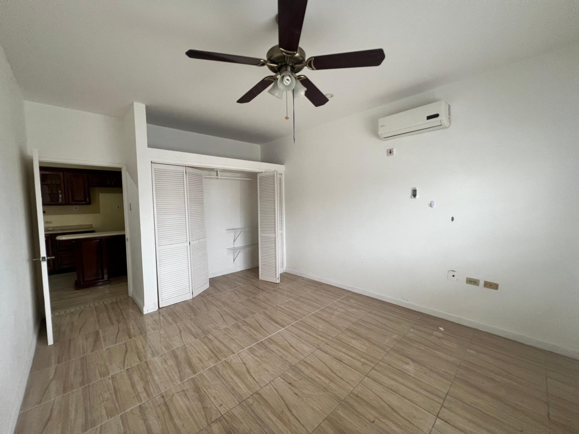 Apartment For Rent: KENSINGTON CRESCENT, Kingston 5 | $160,000 photo 8