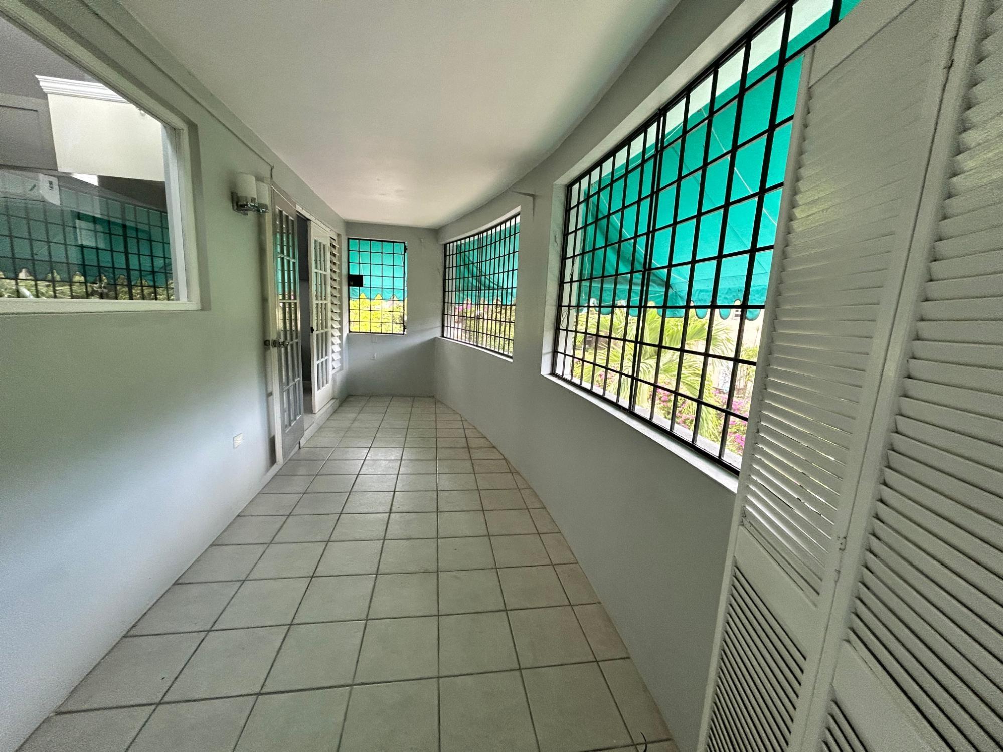 Apartment For Rent: WELLINGTON DRIVE, Kingston 6 | $1,375