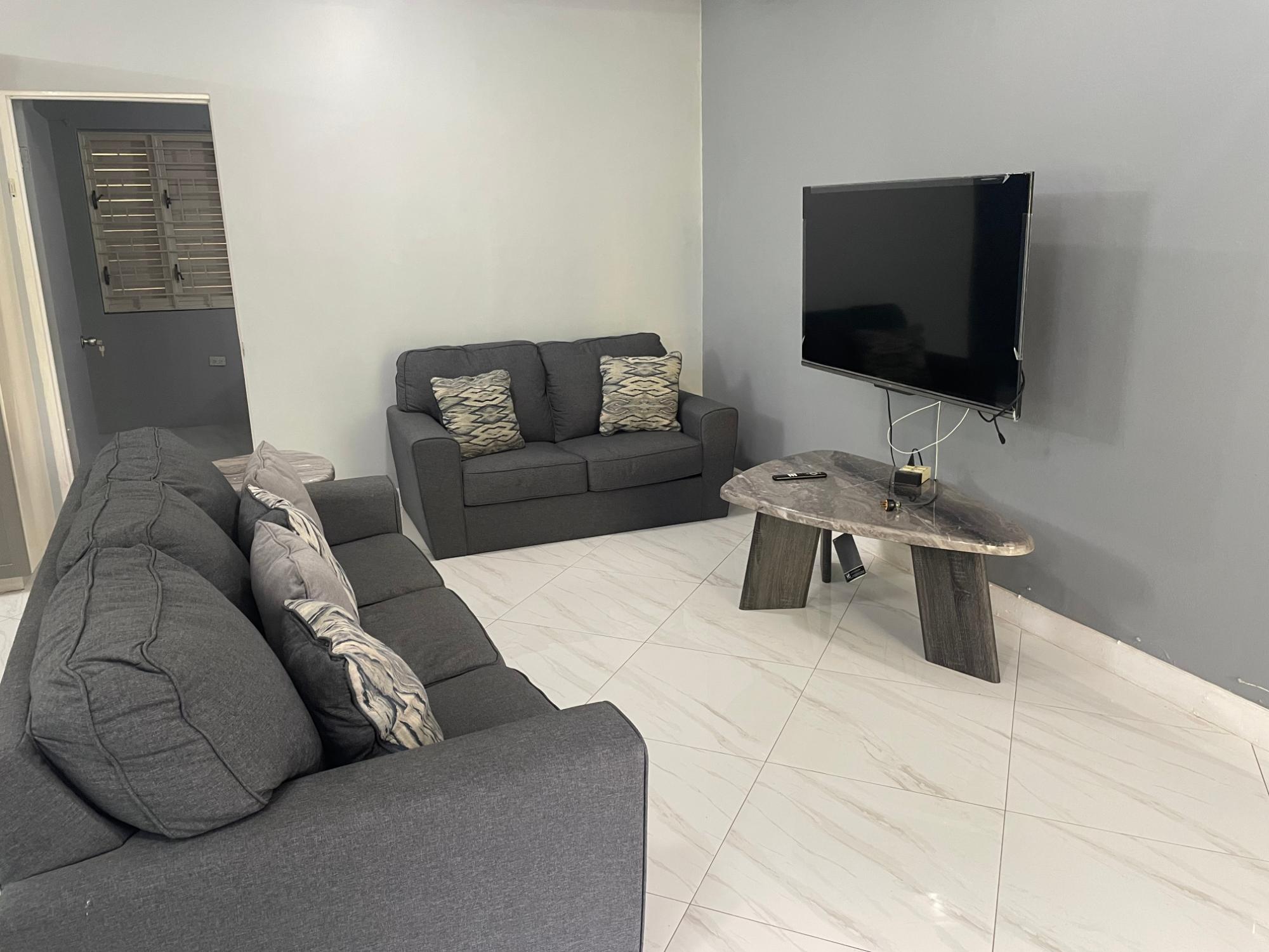 Apartment For Rent: WELLINGTON DRIVE, Kingston 6 | $1,375 photo 6