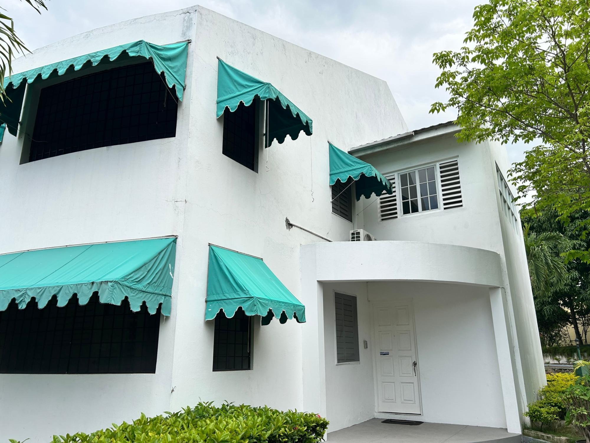 Apartment For Rent: WELLINGTON DRIVE, Kingston 6 | $1,375 photo 21