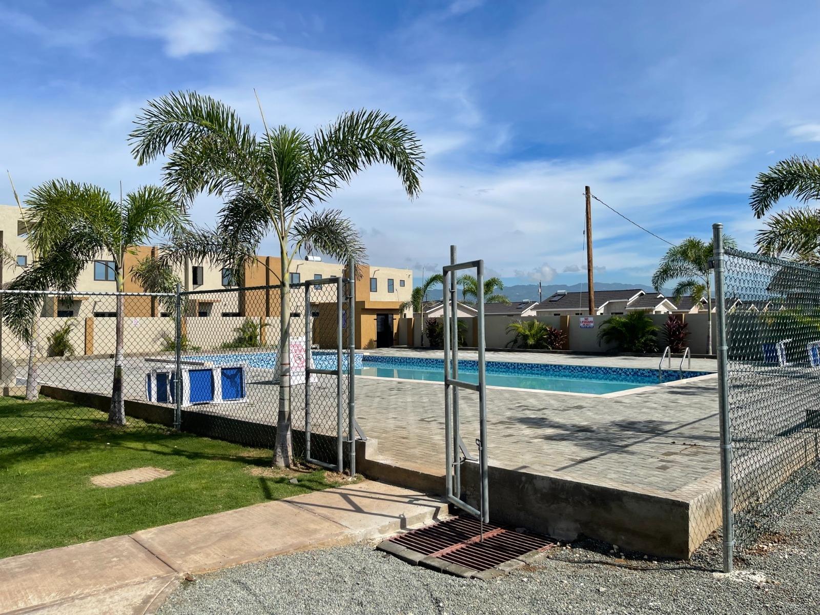 House For Rent: OAK ESTATES, PORTMORE ST., Portmore Pines | $180,000 photo 20